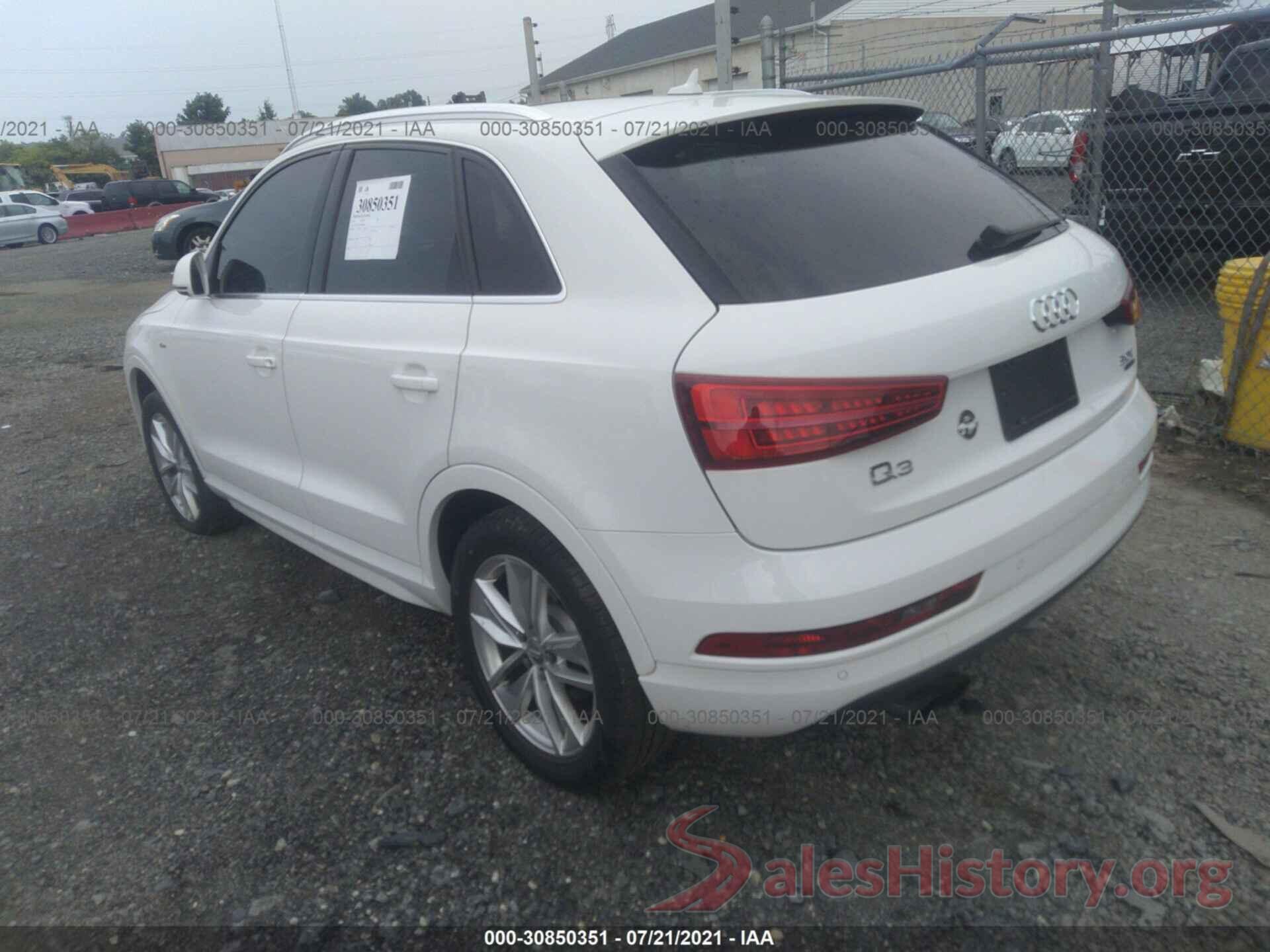 WA1JCCFS8JR002608 2018 AUDI Q3