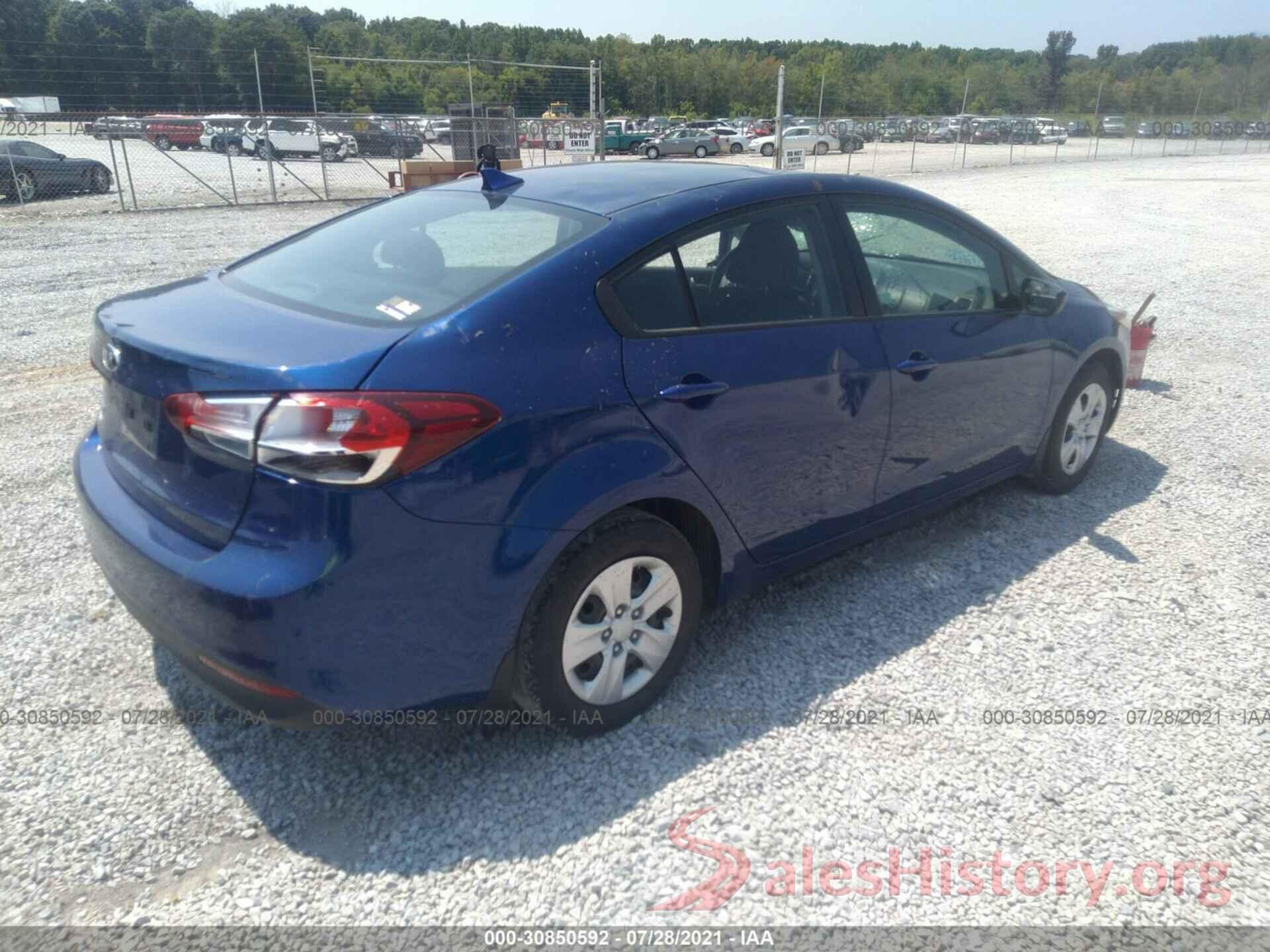 3KPFK4A7XJE182824 2018 KIA FORTE