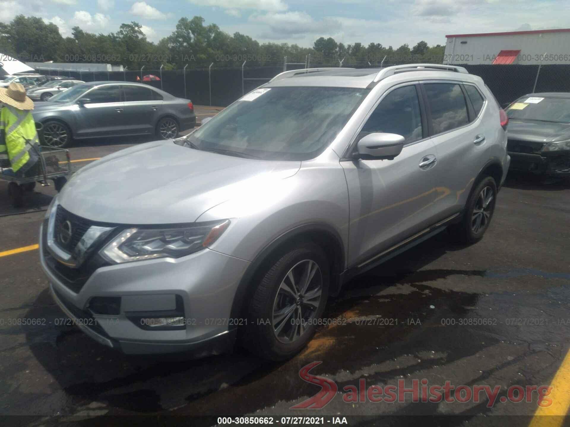 JN8AT2MV2HW016484 2017 NISSAN ROGUE