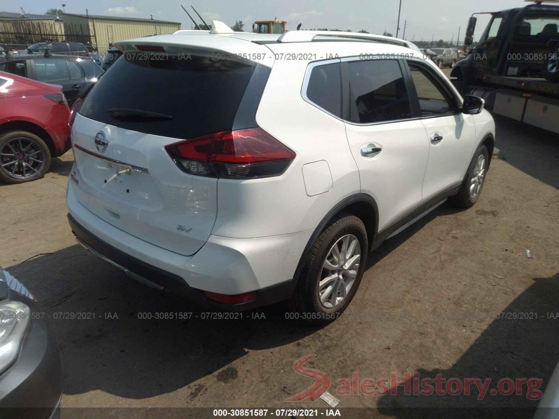 KNMAT2MT6JP570184 2018 NISSAN ROGUE