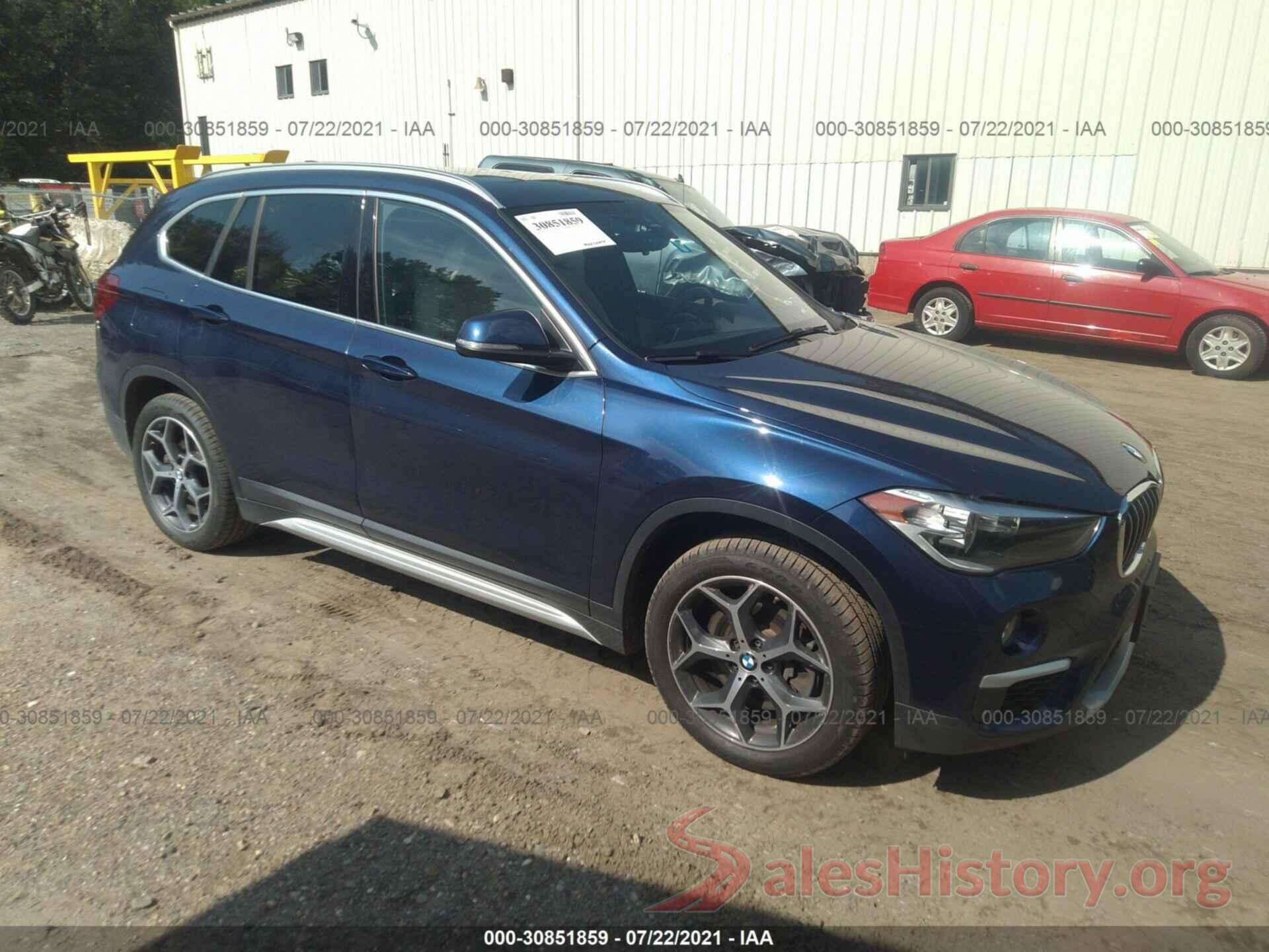 WBXHT3C54K5L36102 2019 BMW X1