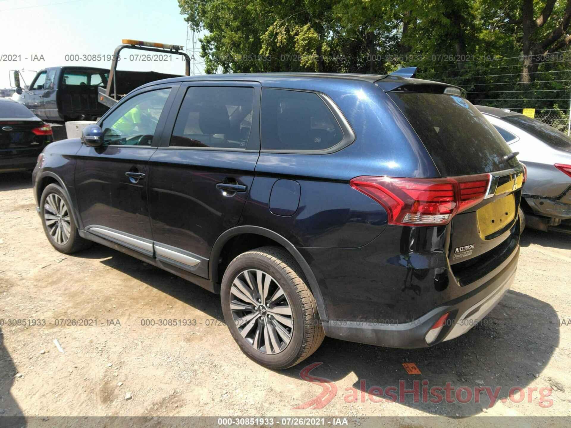 JA4AZ3A3XKZ044911 2019 MITSUBISHI OUTLANDER