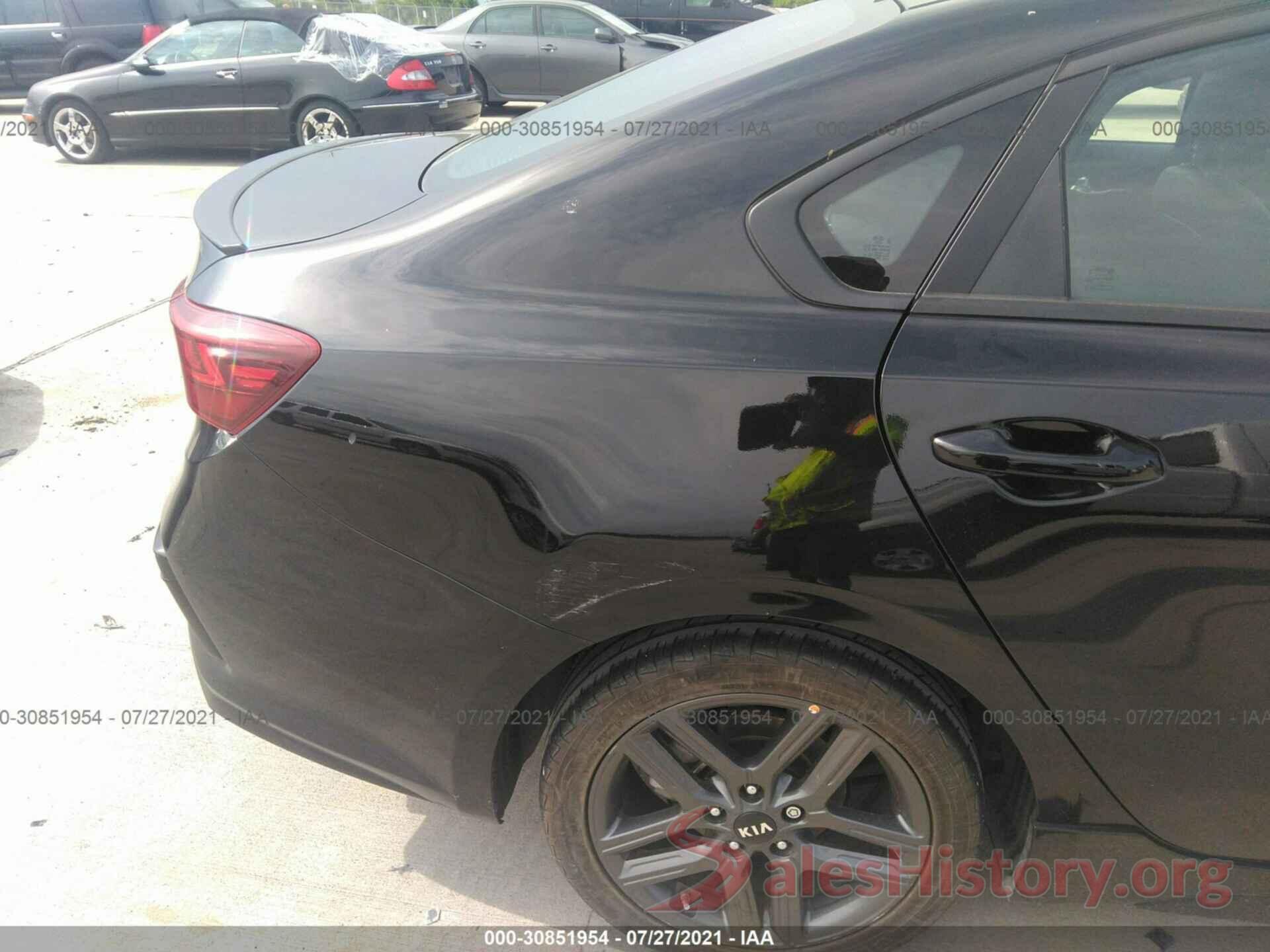 3KPF34AD8ME298577 2021 KIA FORTE