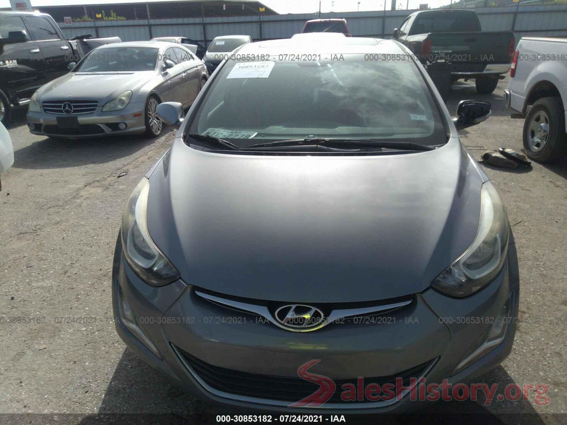 KMHDH4AE5GU489568 2016 HYUNDAI ELANTRA