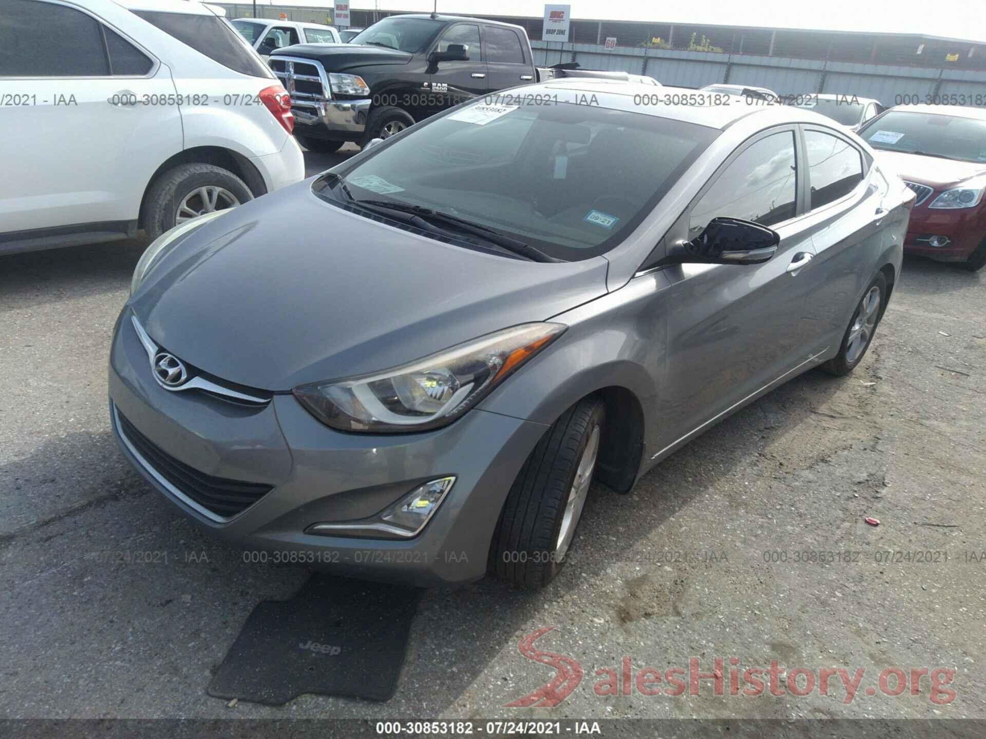 KMHDH4AE5GU489568 2016 HYUNDAI ELANTRA