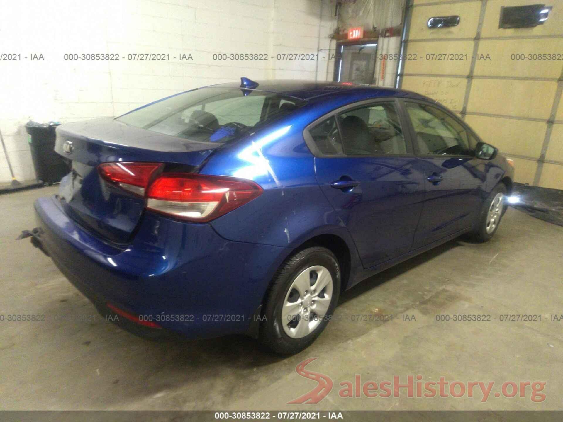 3KPFK4A78JE260467 2018 KIA FORTE