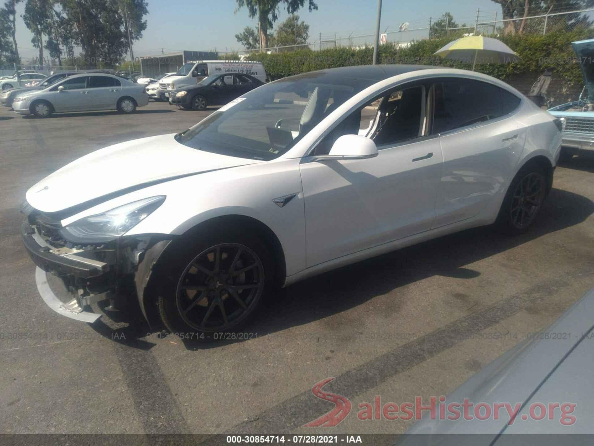 5YJ3E1EB1KF388553 2019 TESLA MODEL 3