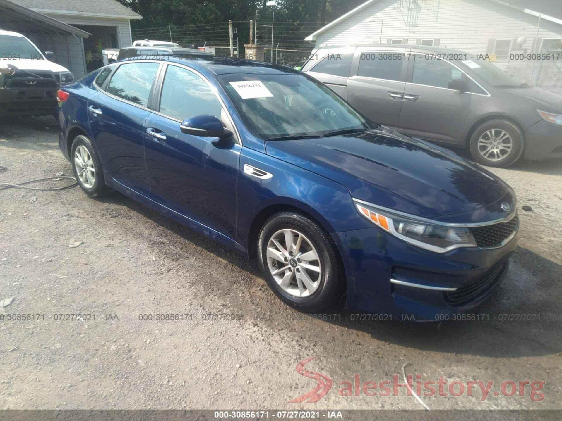 5XXGT4L30JG226235 2018 KIA OPTIMA