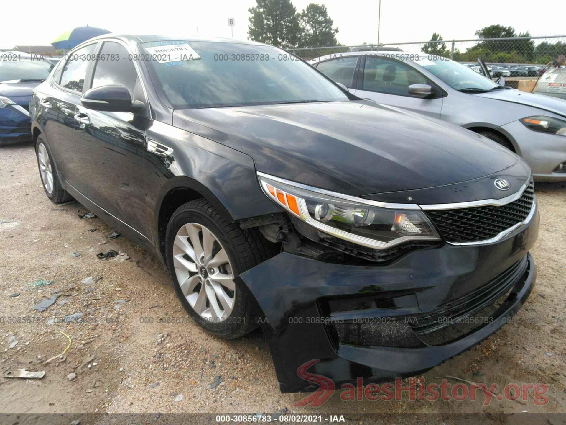 5XXGT4L37HG133500 2017 KIA OPTIMA