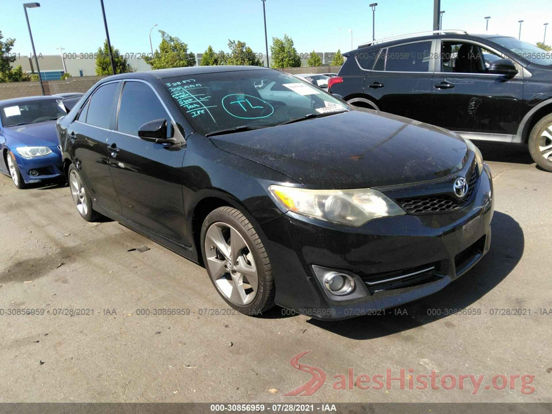 4T1BF1FKXEU797052 2014 TOYOTA CAMRY