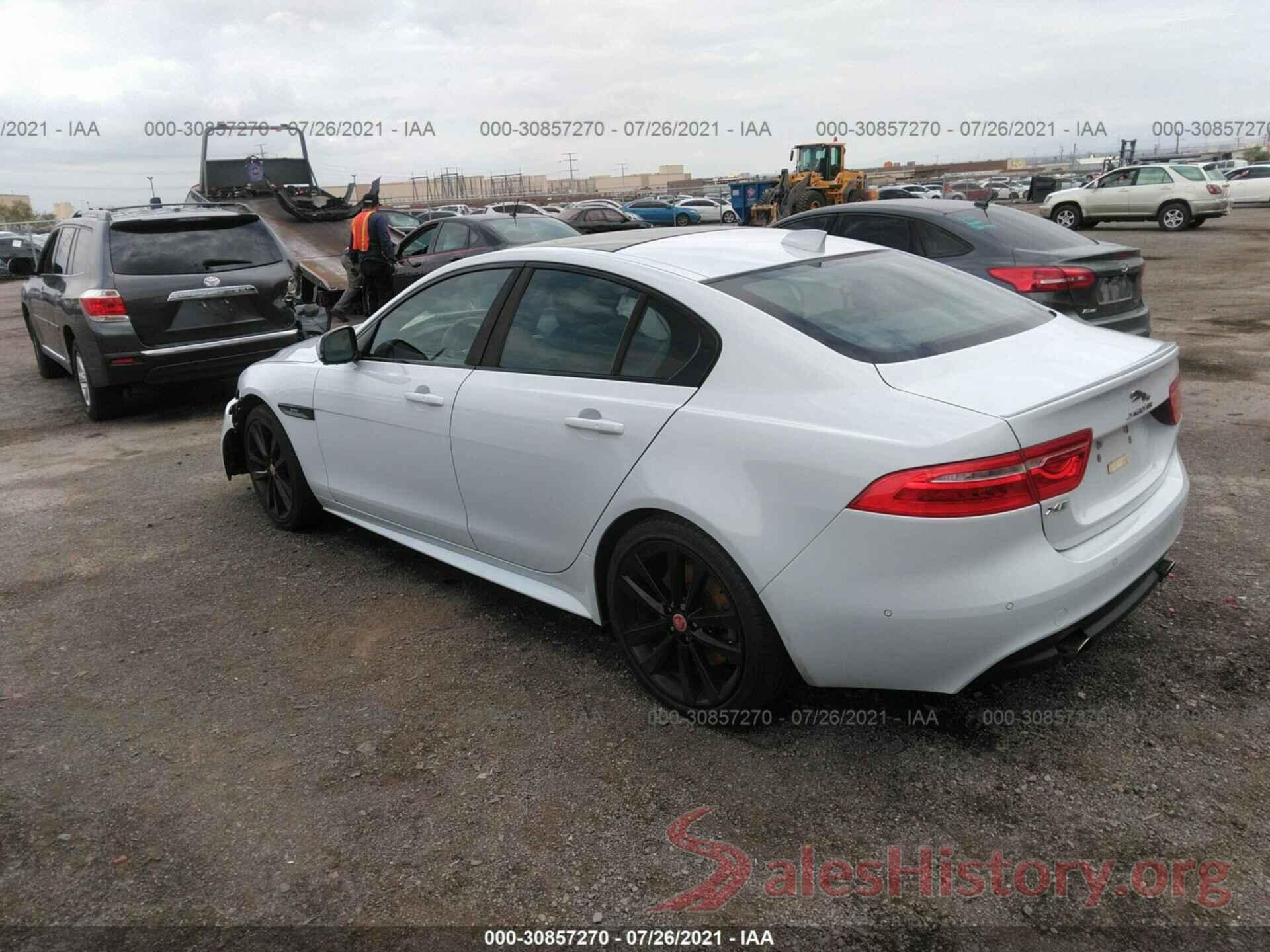 SAJAF4BVXHA961635 2017 JAGUAR XE