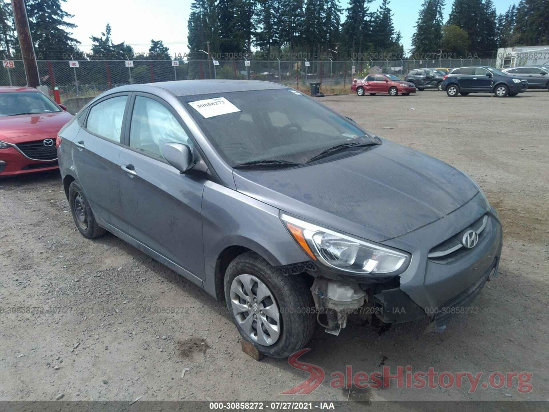 KMHCT4AE8HU196565 2017 HYUNDAI ACCENT