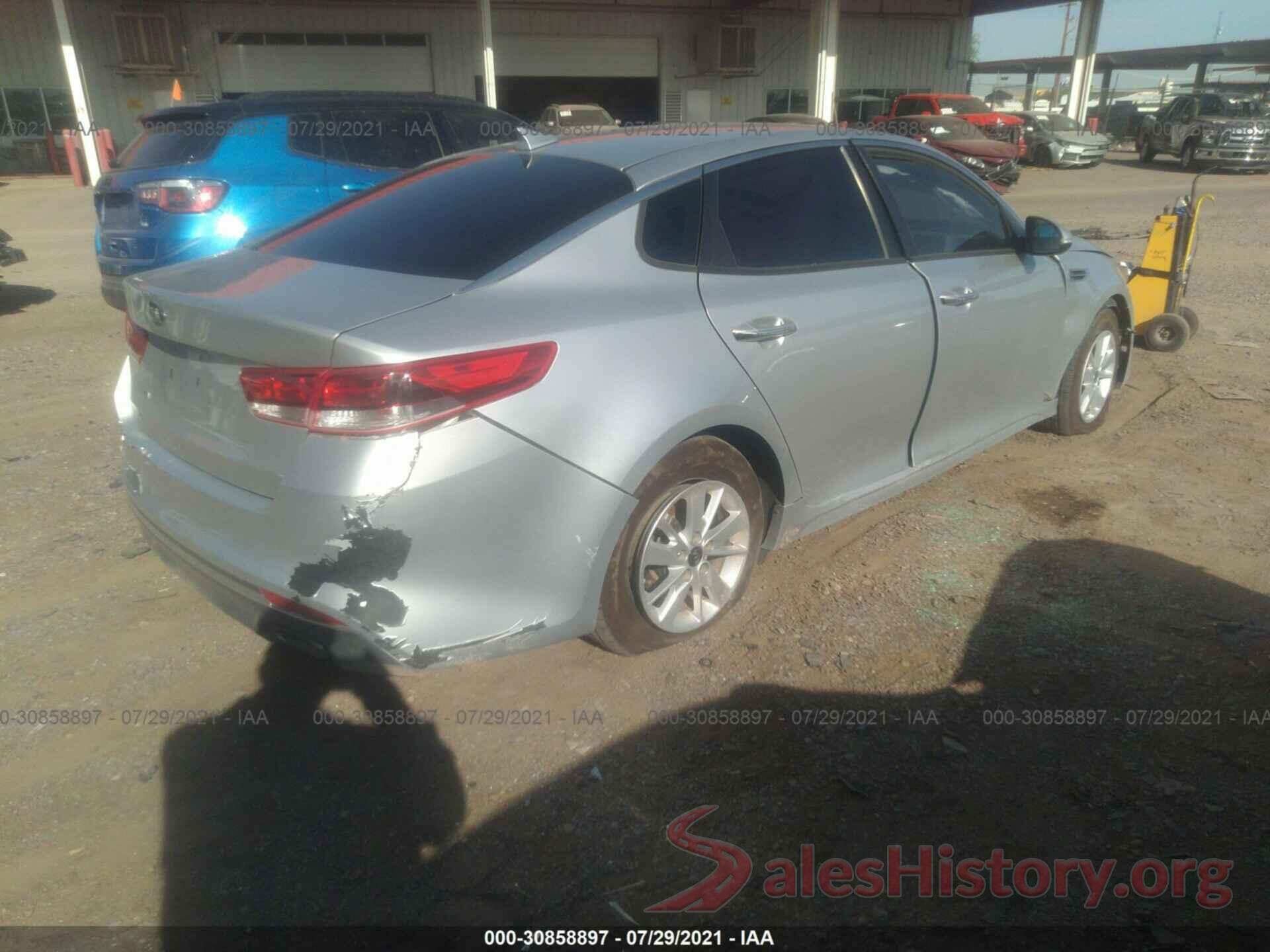 5XXGT4L38JG224958 2018 KIA OPTIMA