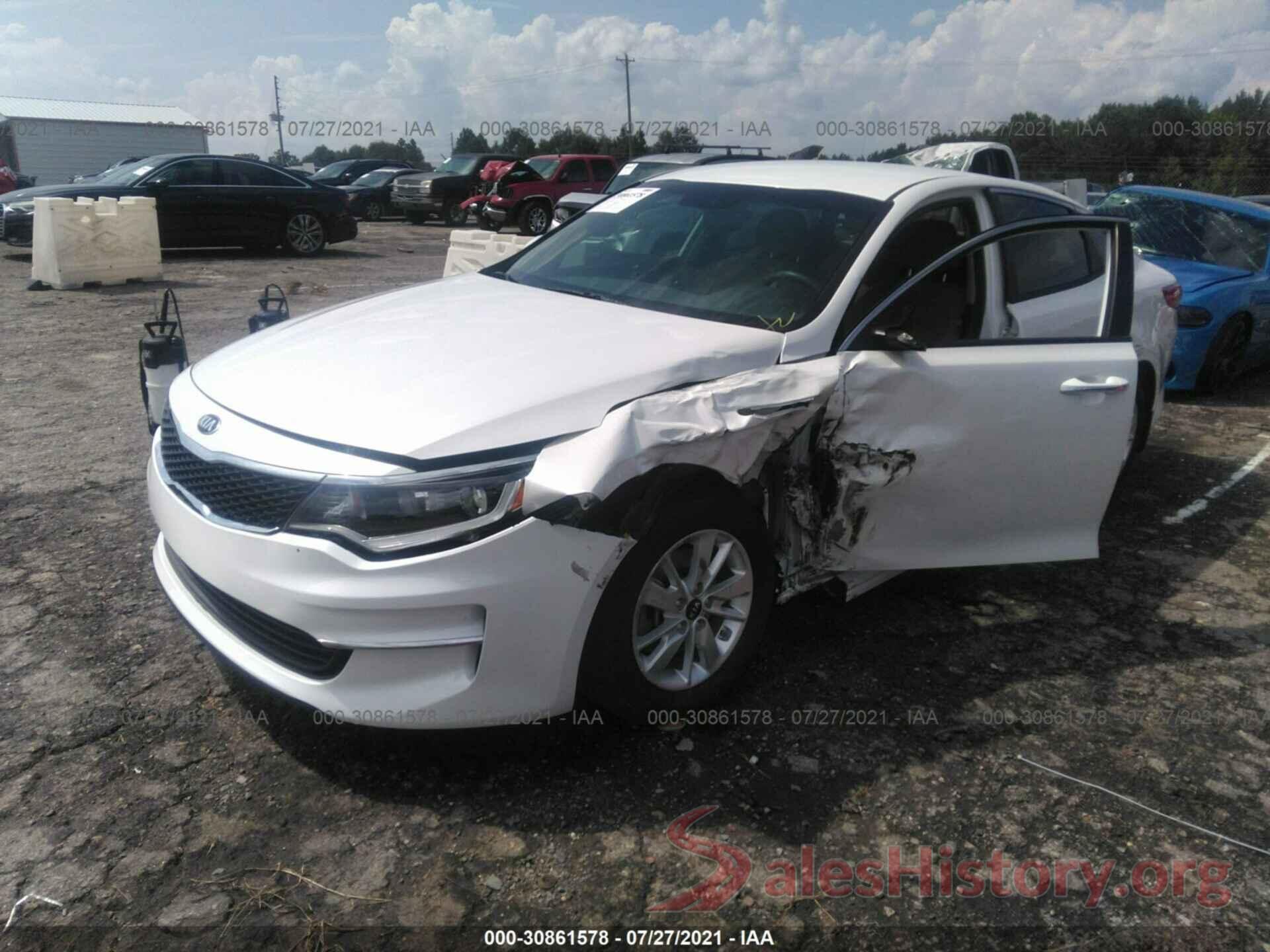 5XXGT4L38HG151956 2017 KIA OPTIMA