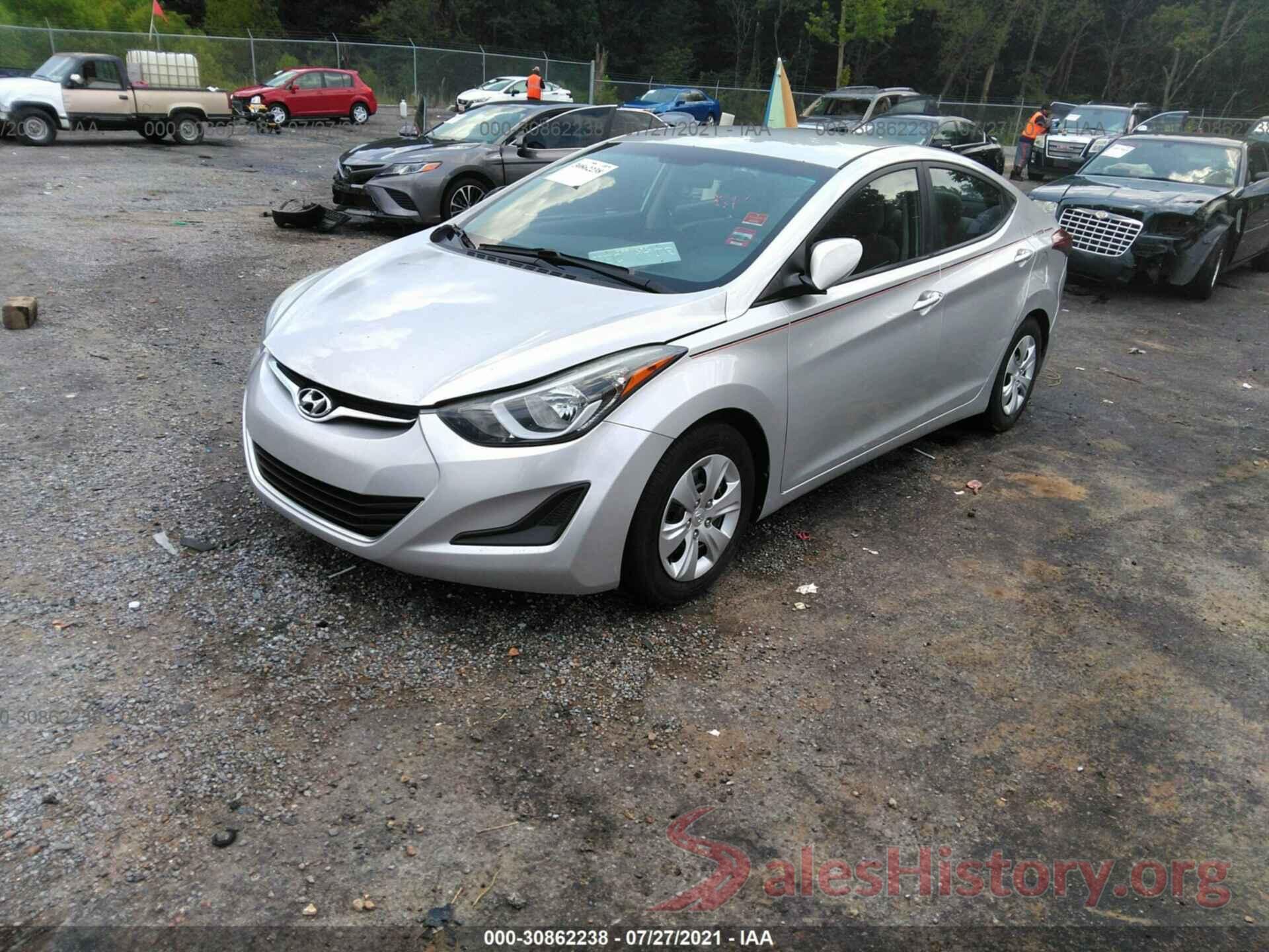 5NPDH4AE5GH676968 2016 HYUNDAI ELANTRA