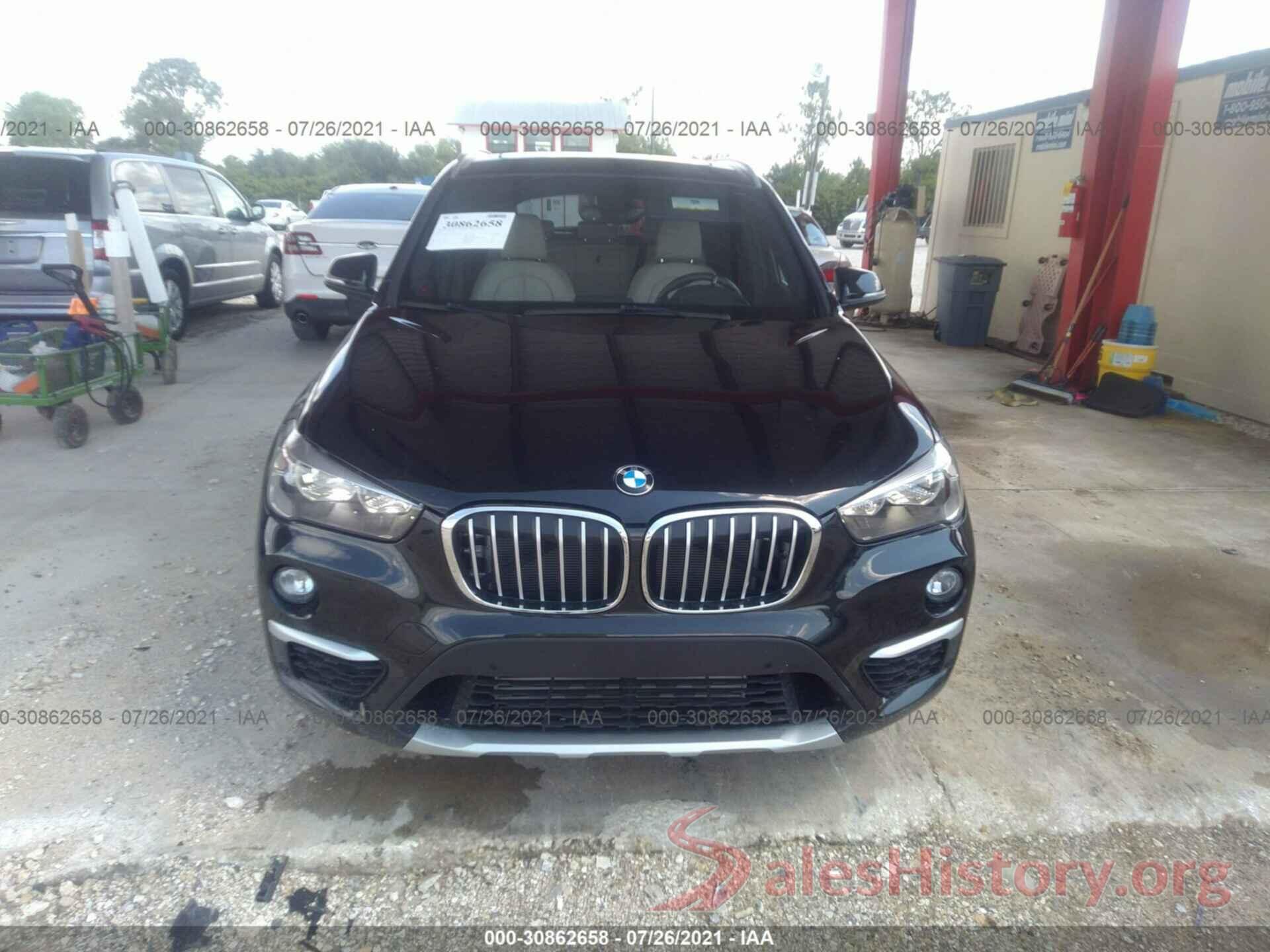 WBXHU7C35J5L09637 2018 BMW X1