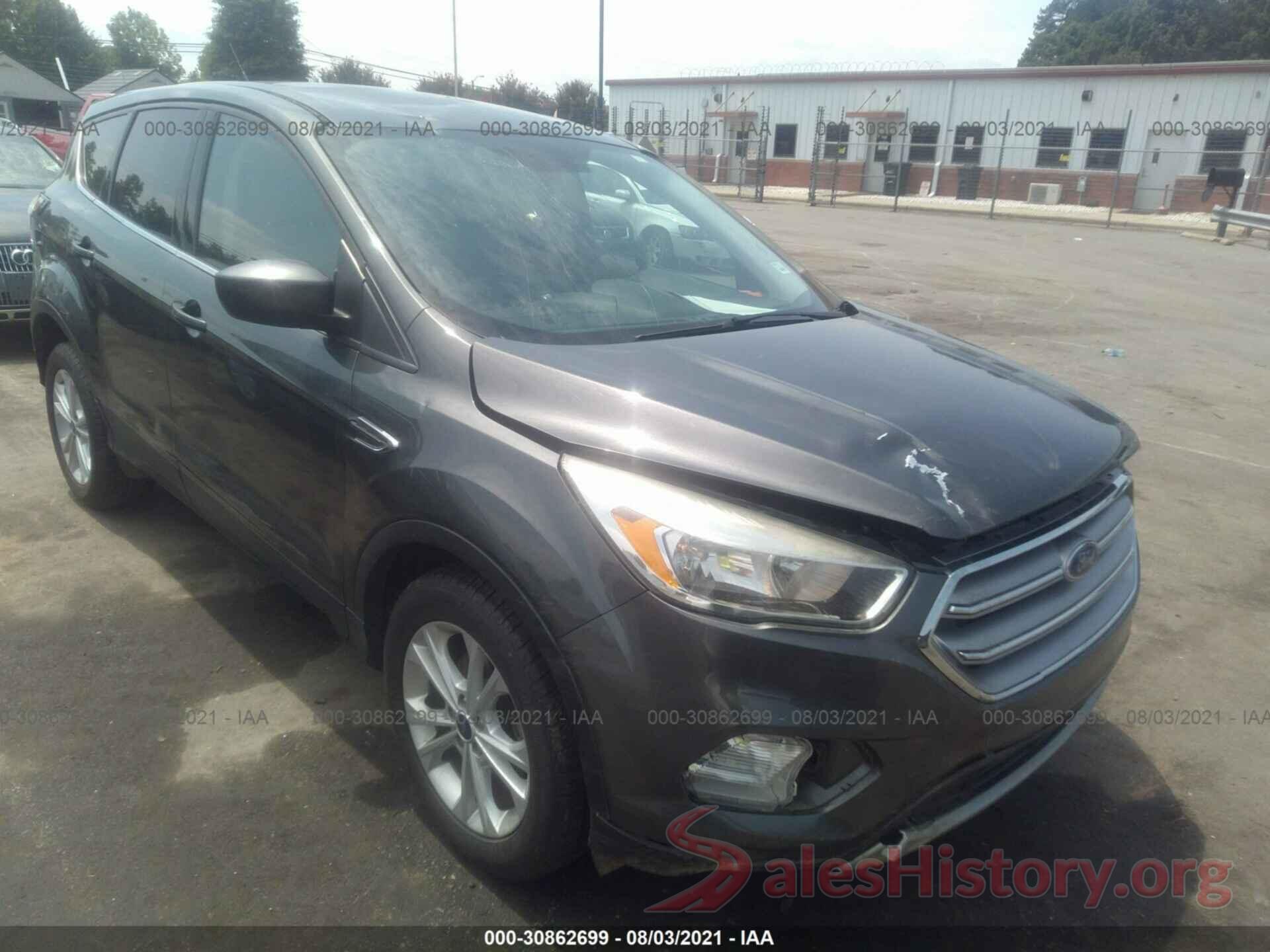 1FMCU0GD5HUC54961 2017 FORD ESCAPE