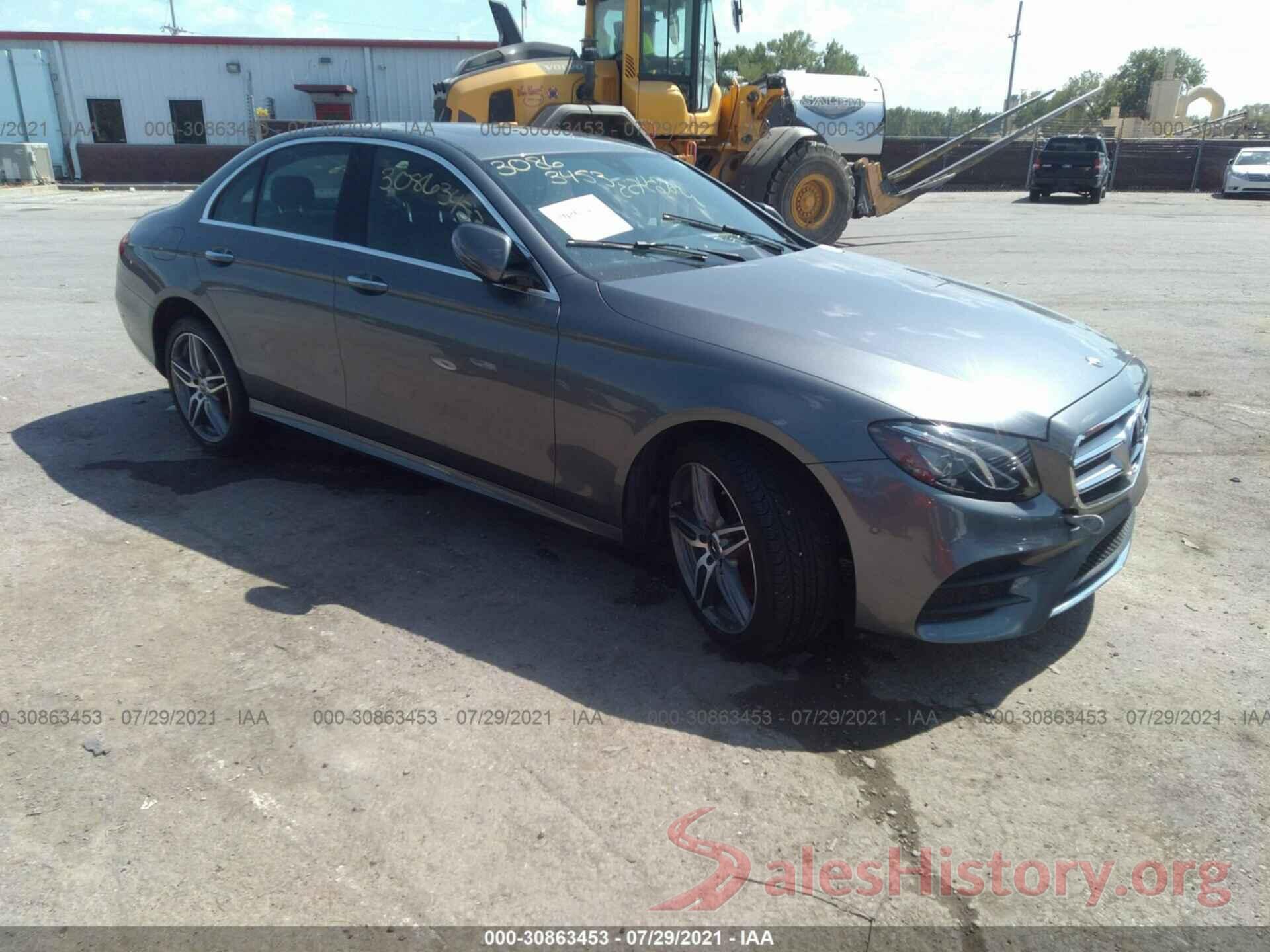 WDDZF4KB9JA300794 2018 MERCEDES-BENZ E-CLASS