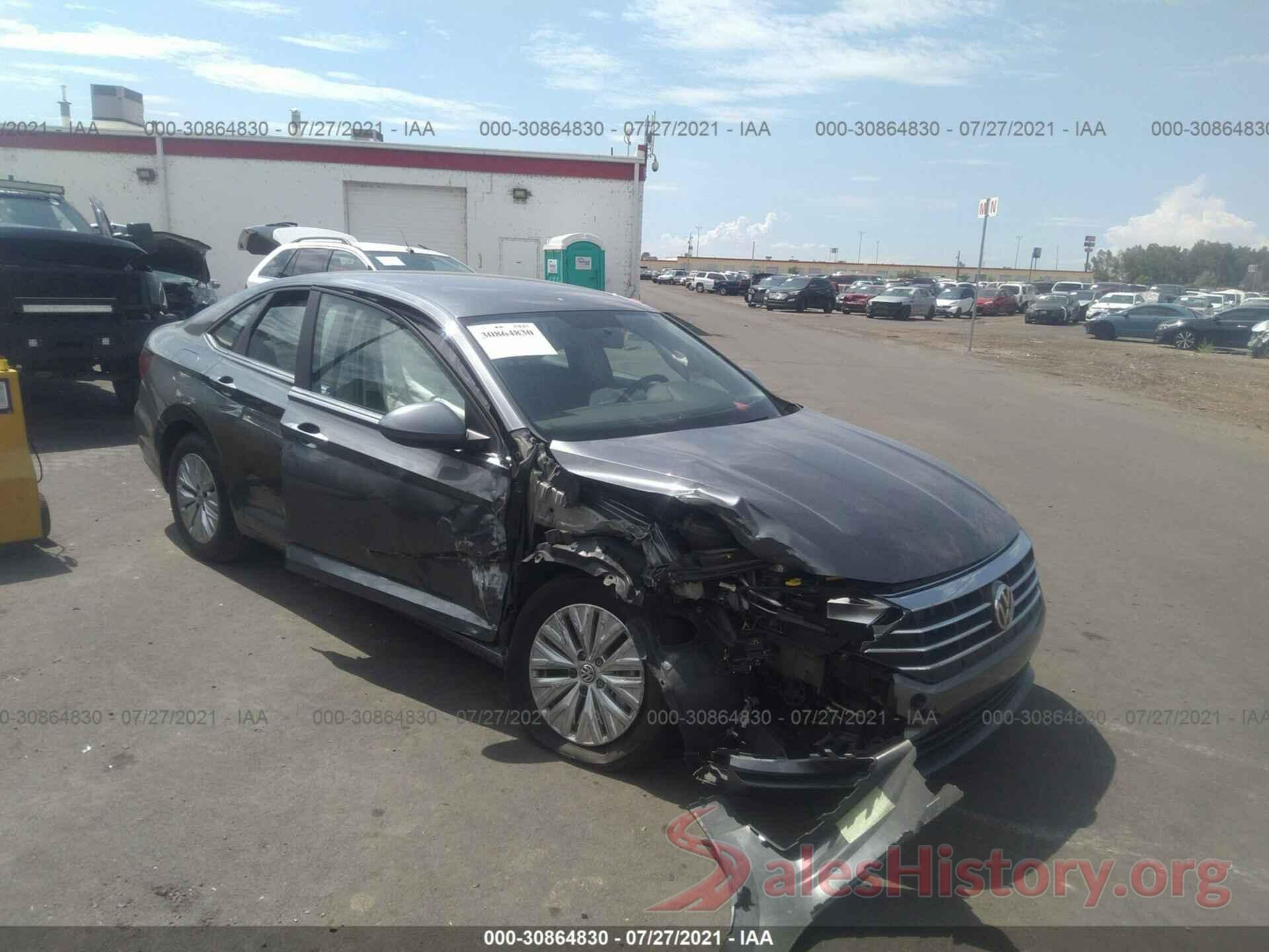 3VWC57BU2KM270318 2019 VOLKSWAGEN JETTA