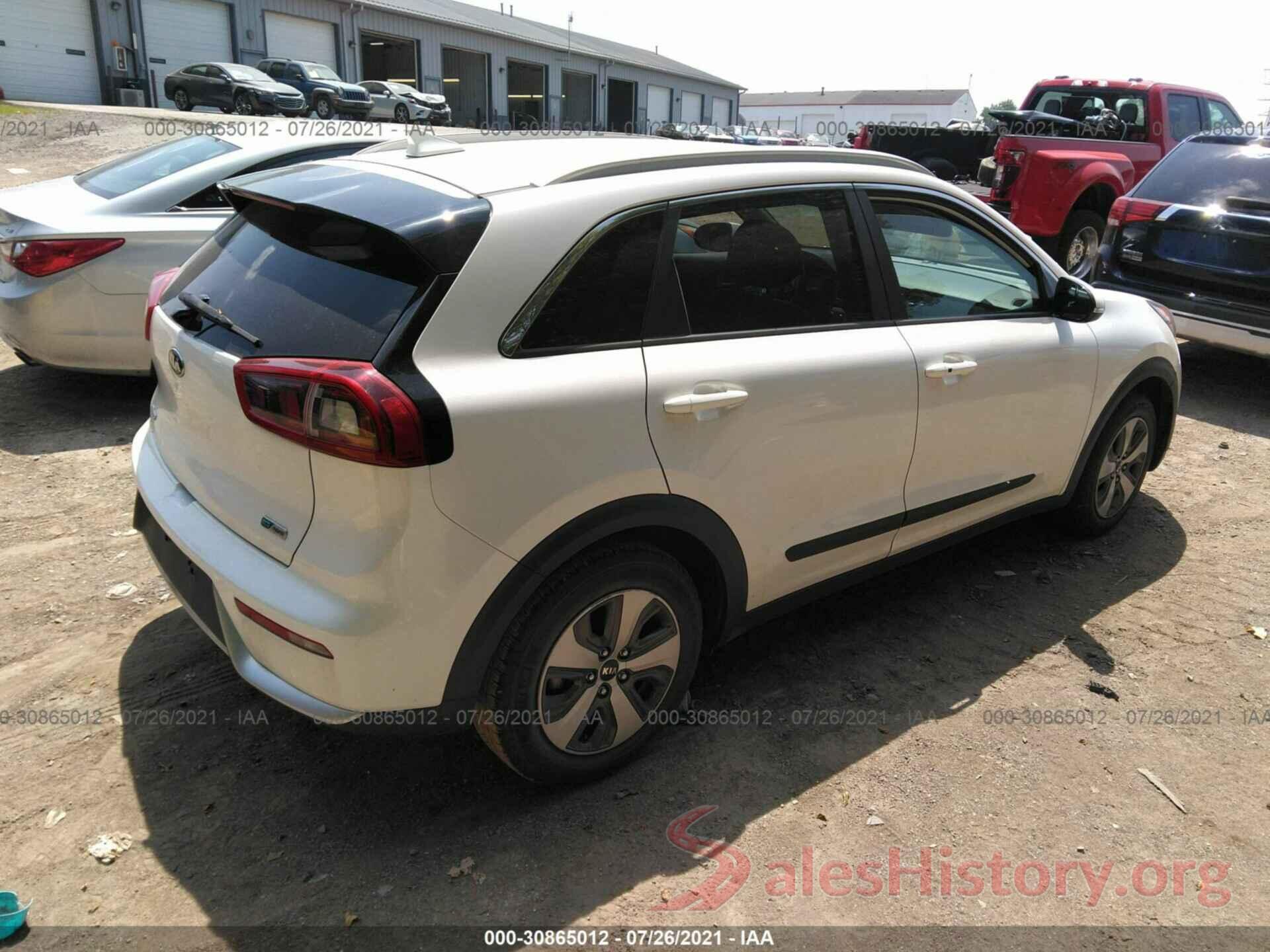 KNDCC3LC4H5072541 2017 KIA NIRO