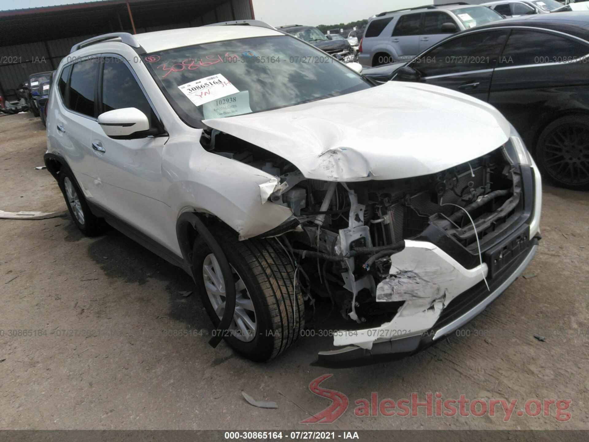 KNMAT2MT3JP613041 2018 NISSAN ROGUE