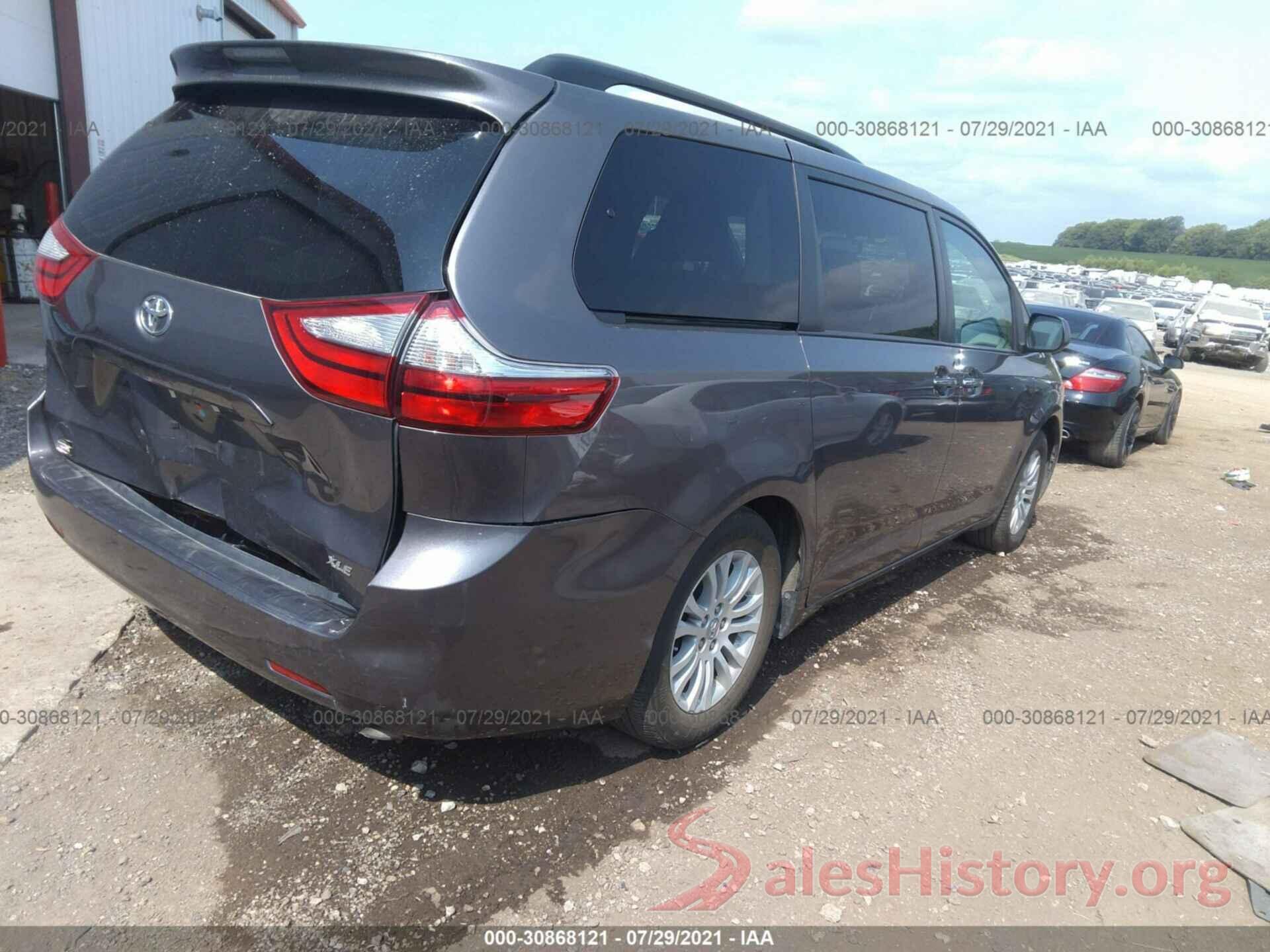 5TDYZ3DC8HS766727 2017 TOYOTA SIENNA