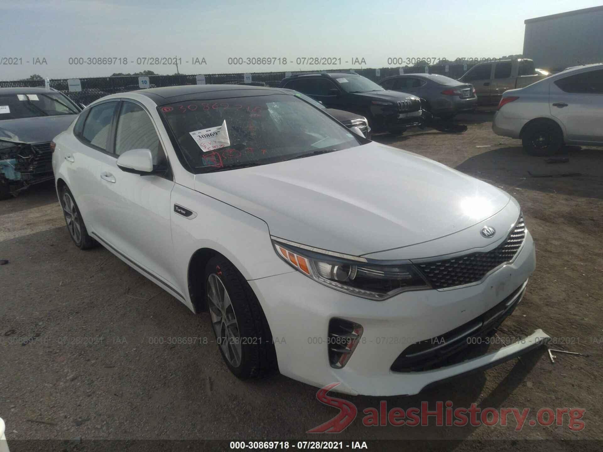 5XXGV4L24GG022600 2016 KIA OPTIMA