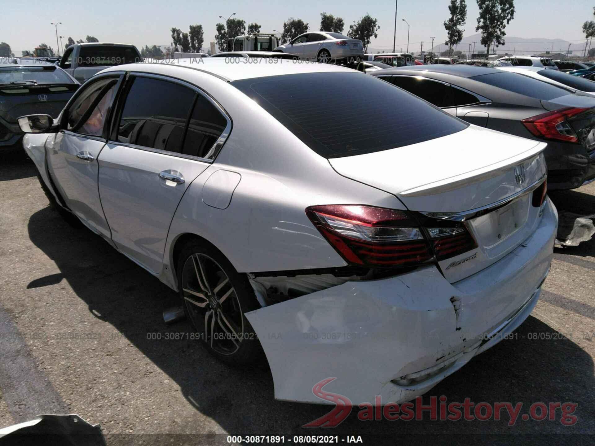 1HGCR2F10HA027883 2017 HONDA ACCORD SEDAN