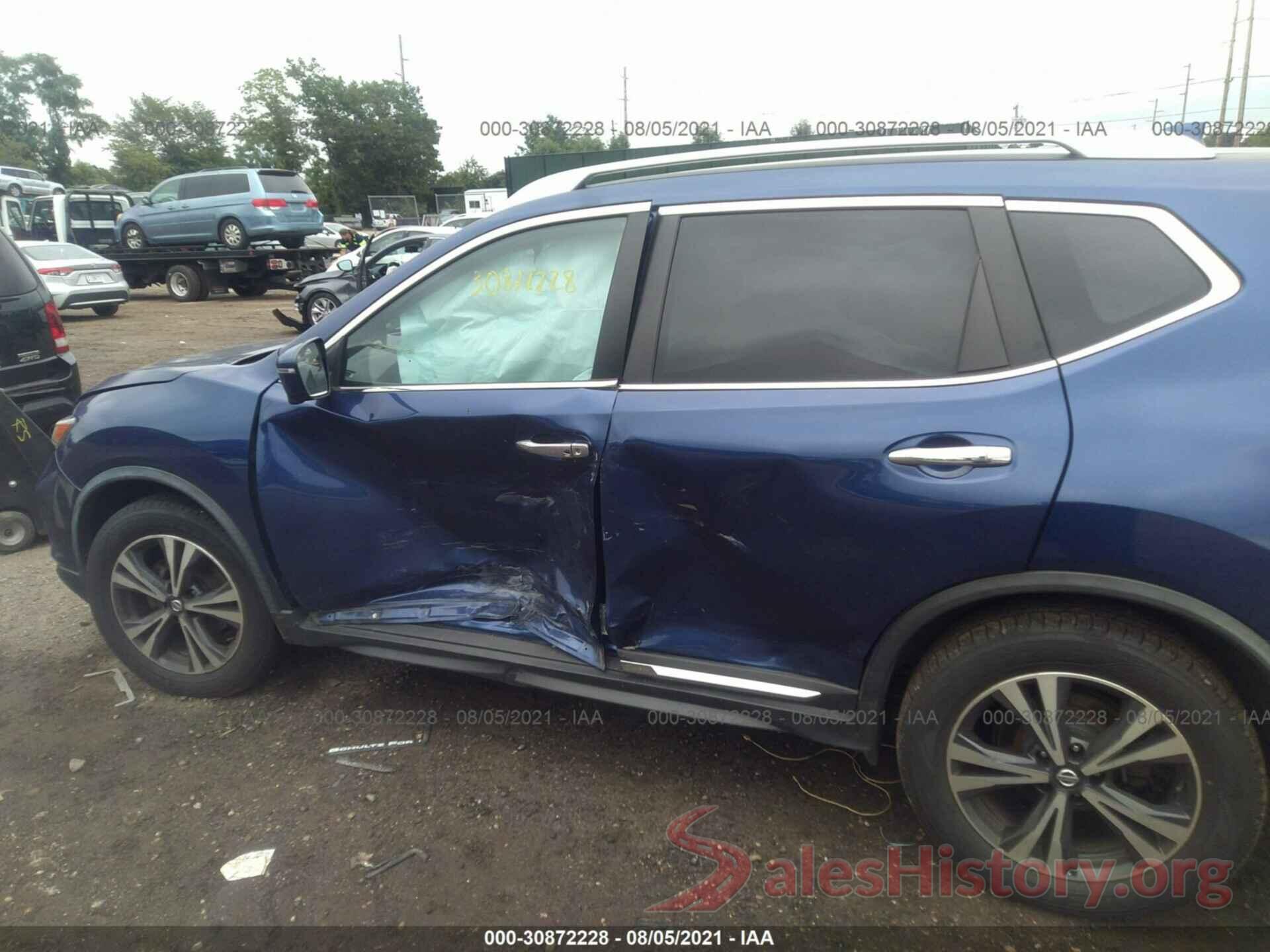 JN8AT2MT3JW456573 2018 NISSAN ROGUE