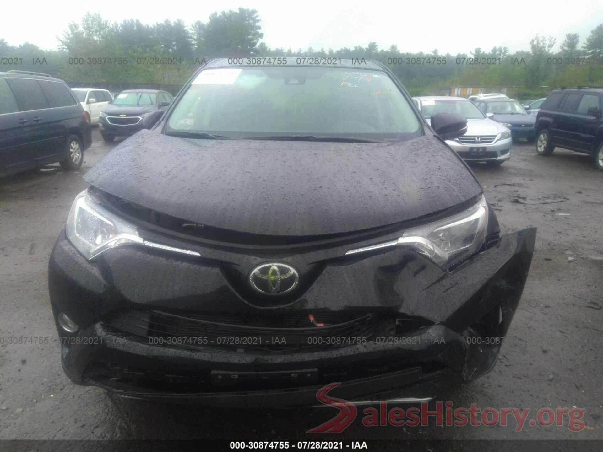 2T3RFREV7JW815288 2018 TOYOTA RAV4