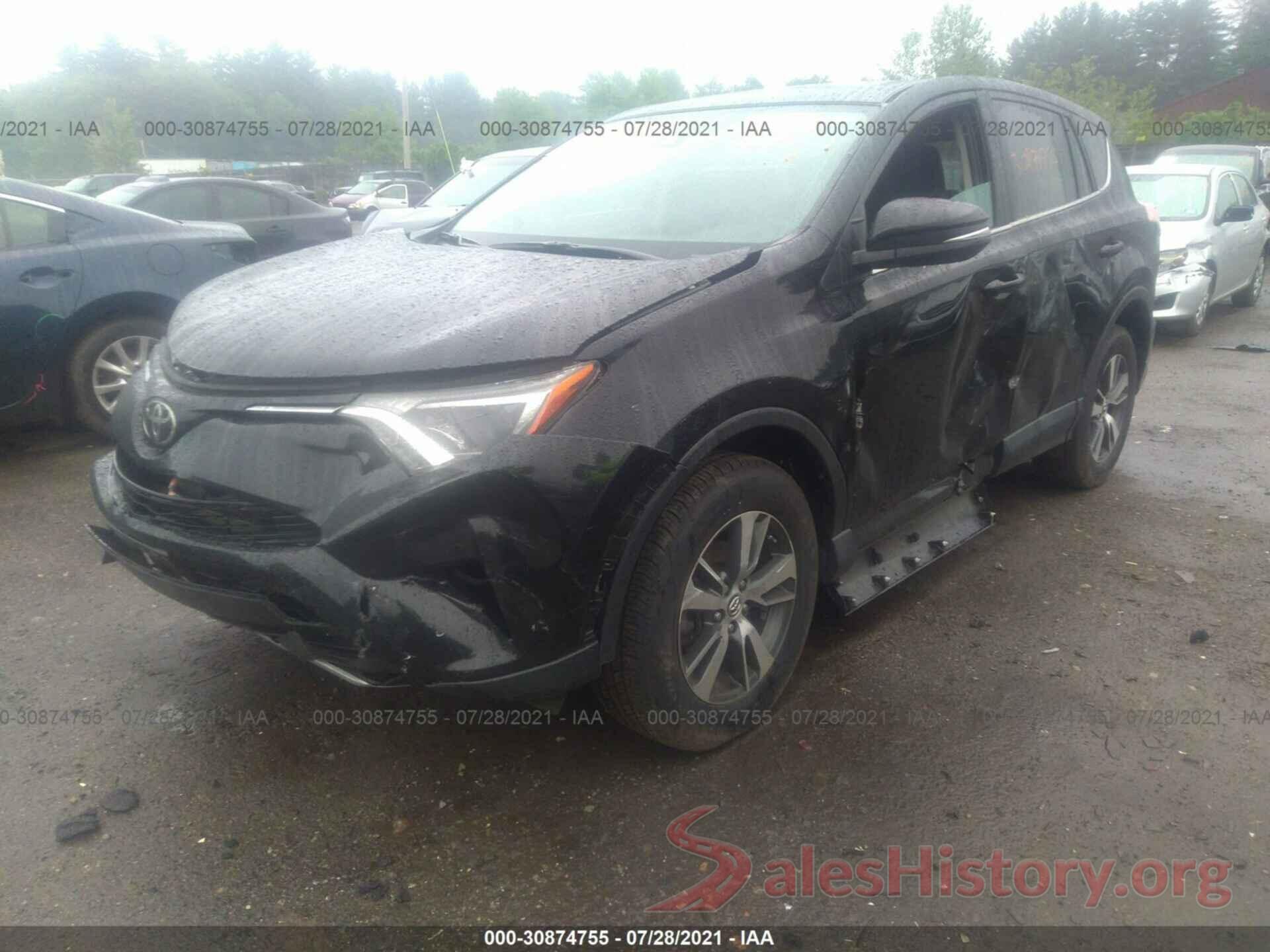 2T3RFREV7JW815288 2018 TOYOTA RAV4