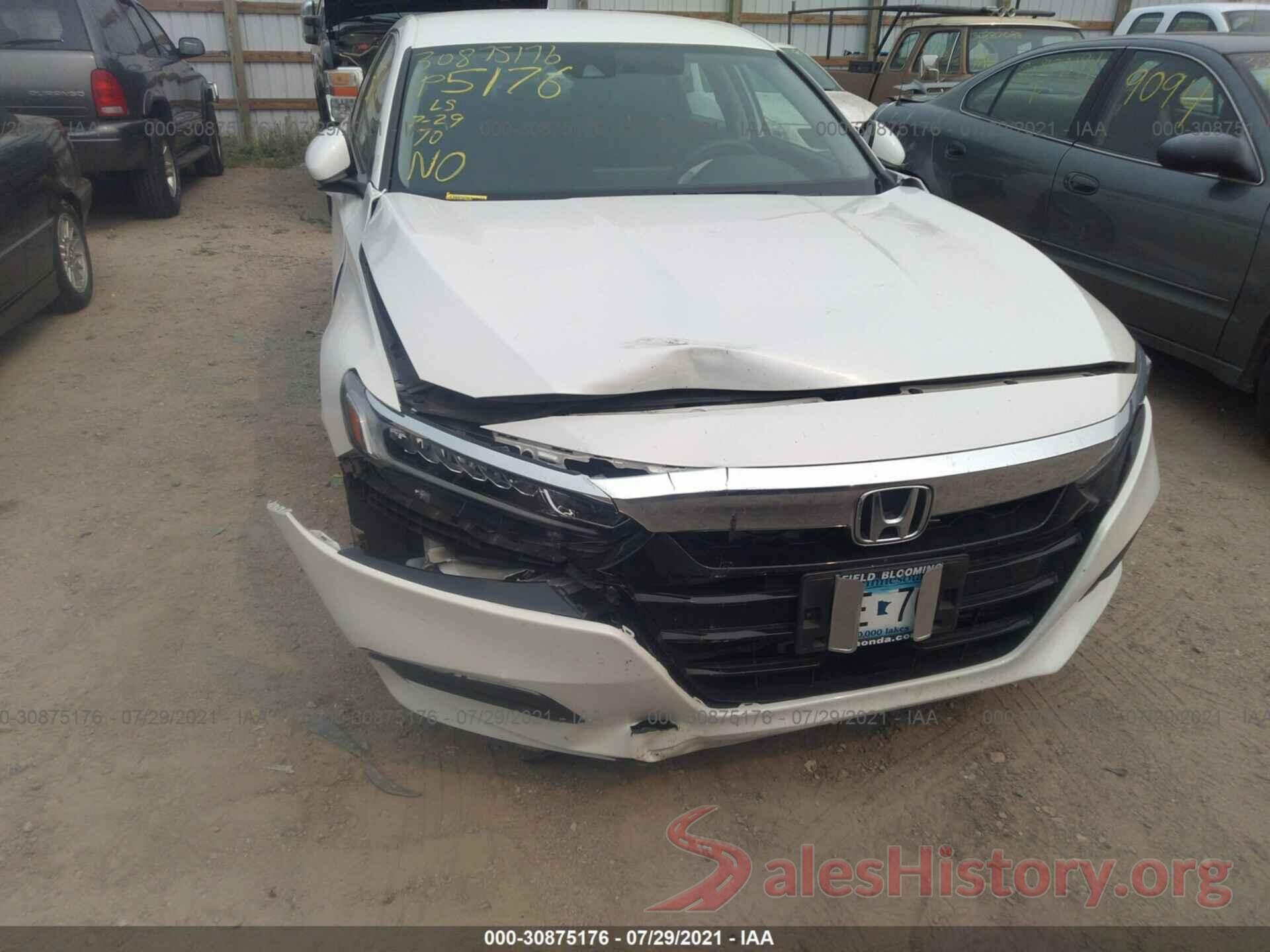 1HGCV1F17JA115924 2018 HONDA ACCORD SEDAN