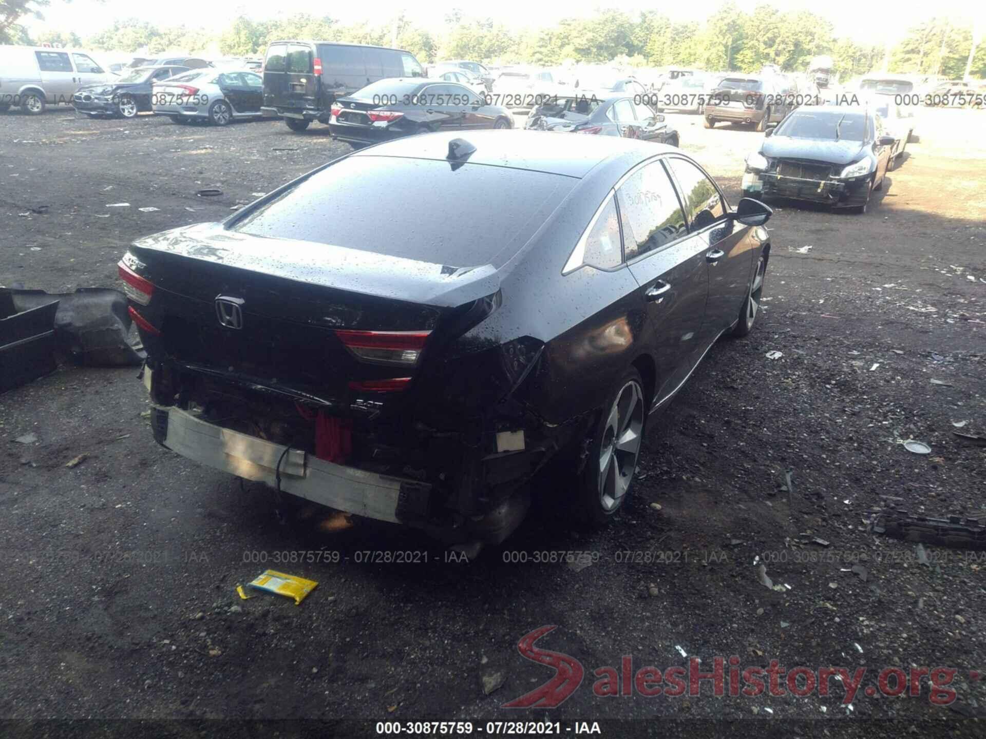 1HGCV2F9XJA025307 2018 HONDA ACCORD SEDAN