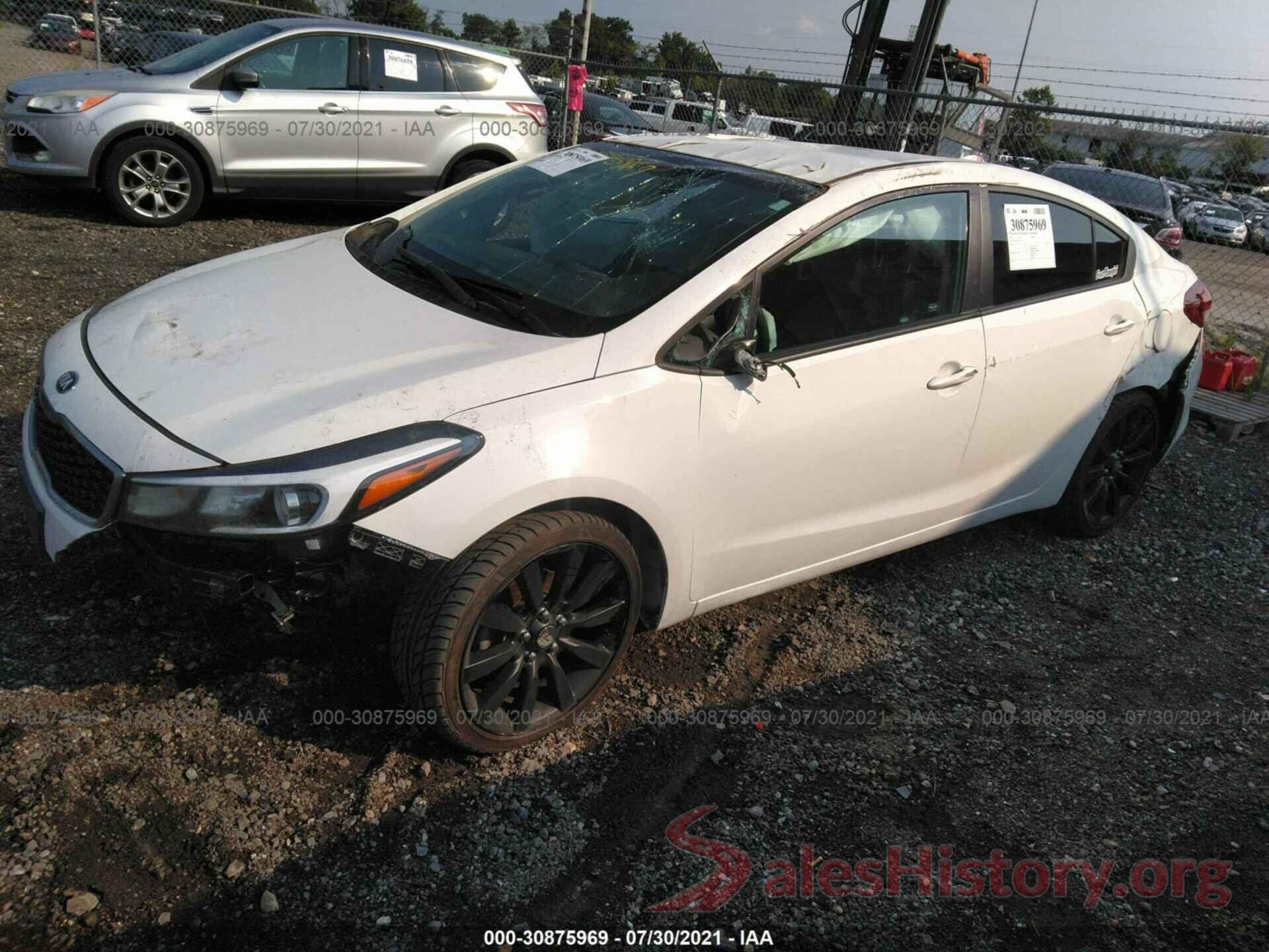 3KPFK4A77JE175782 2018 KIA FORTE