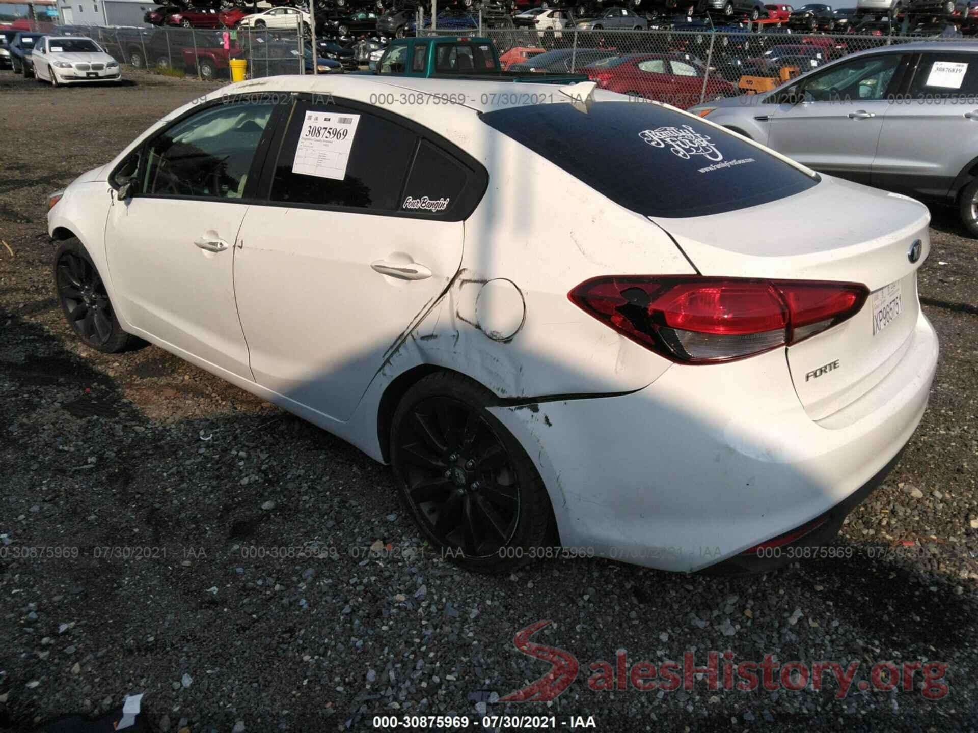 3KPFK4A77JE175782 2018 KIA FORTE