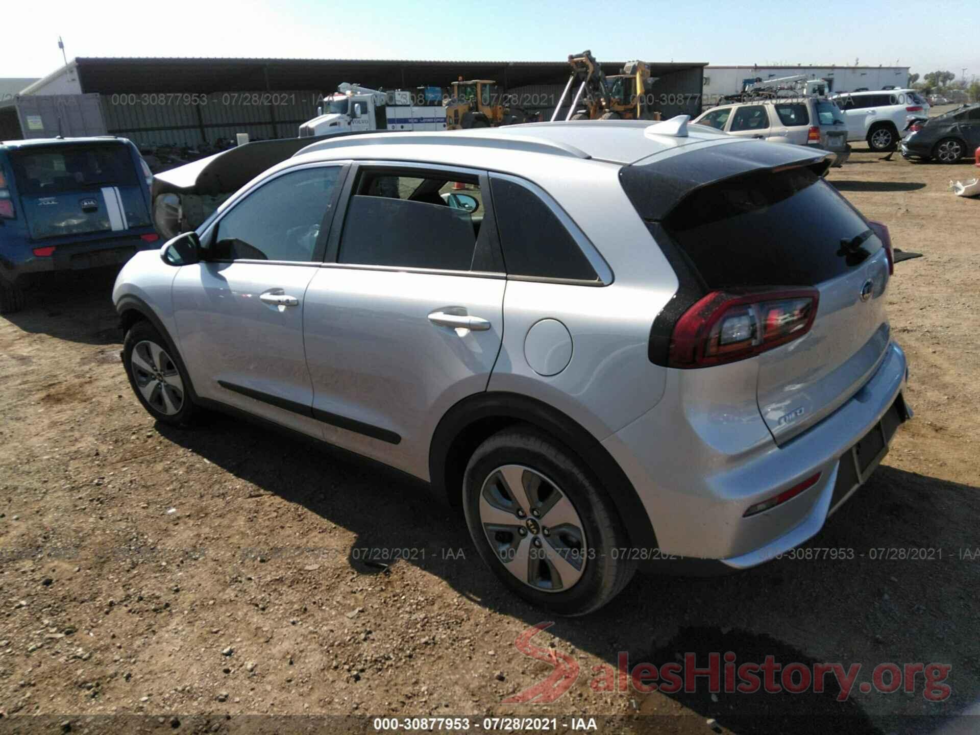 KNDCB3LC7K5266930 2019 KIA NIRO