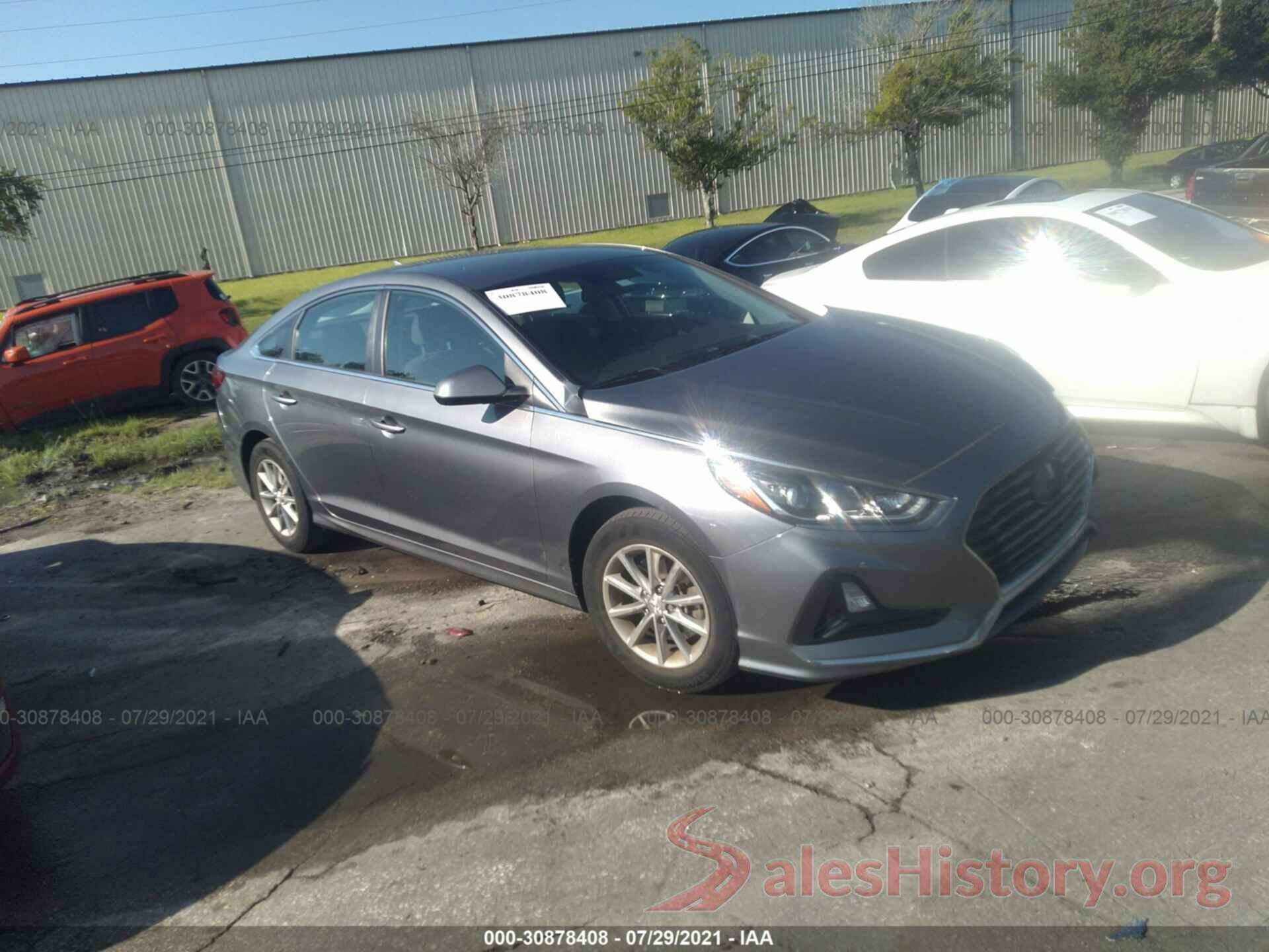 5NPE24AF5JH700059 2018 HYUNDAI SONATA