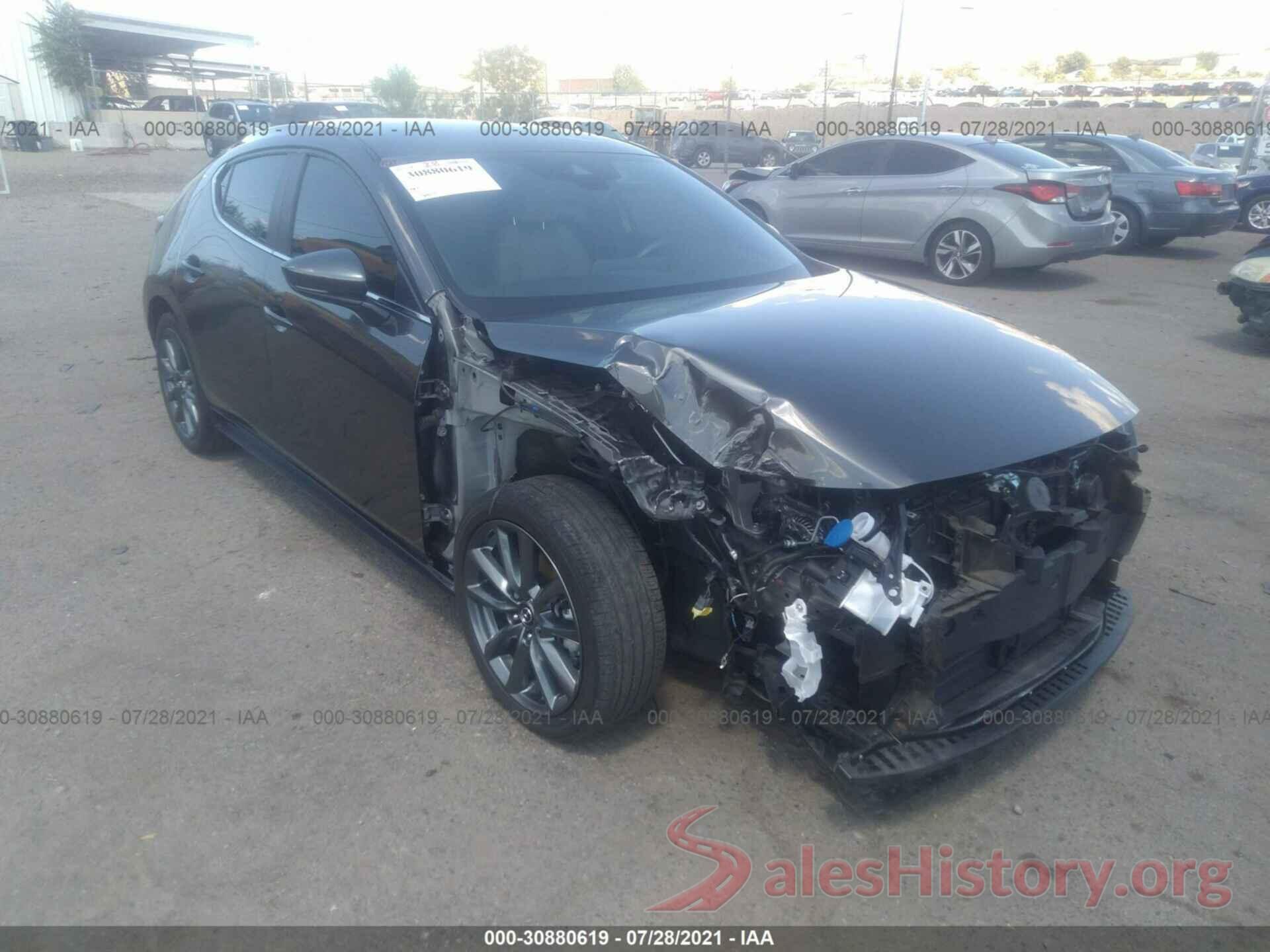 JM1BPBJM2K1124303 2019 MAZDA MAZDA3 HATCHBACK