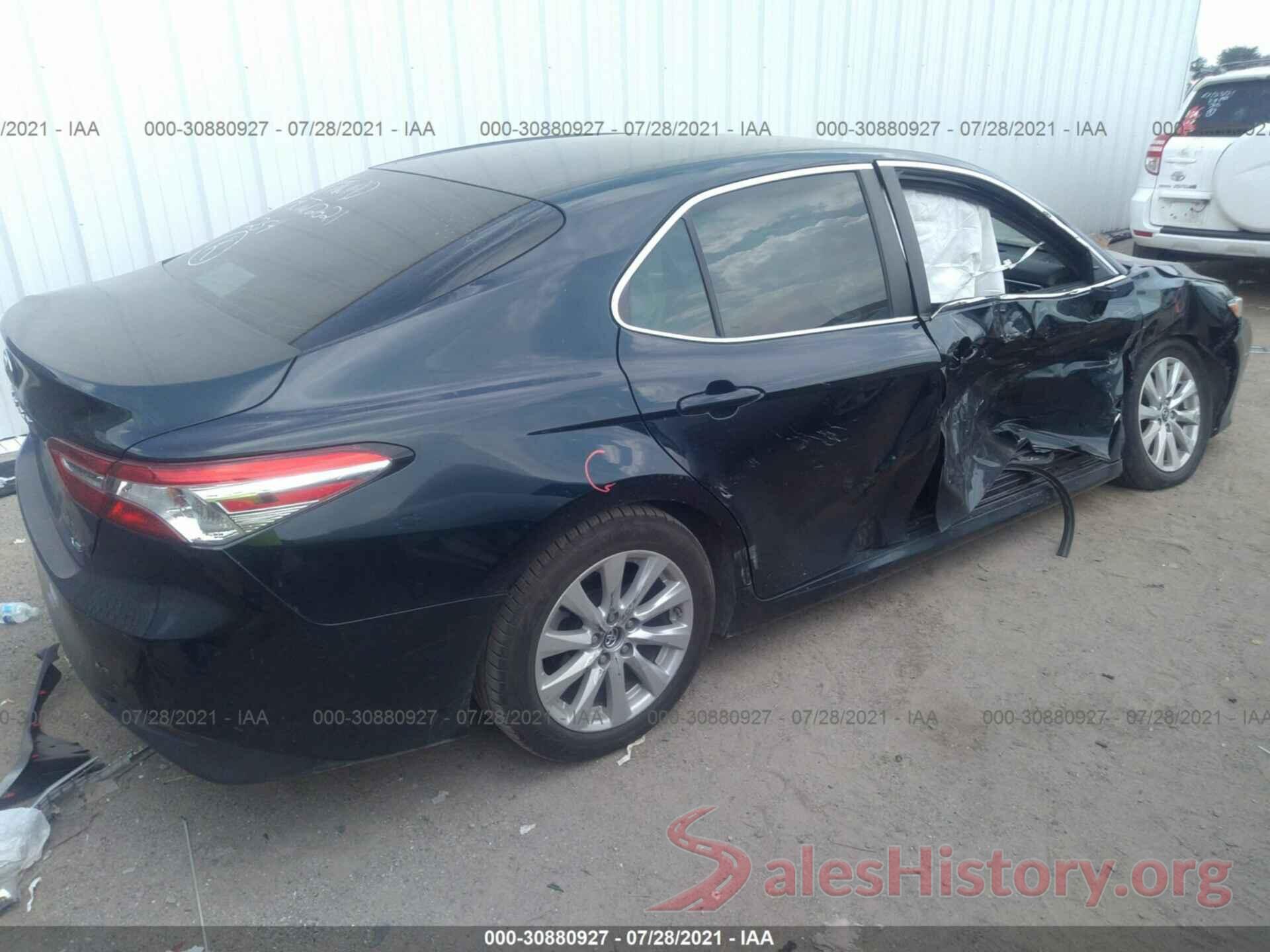 4T1B11HK4JU534089 2018 TOYOTA CAMRY