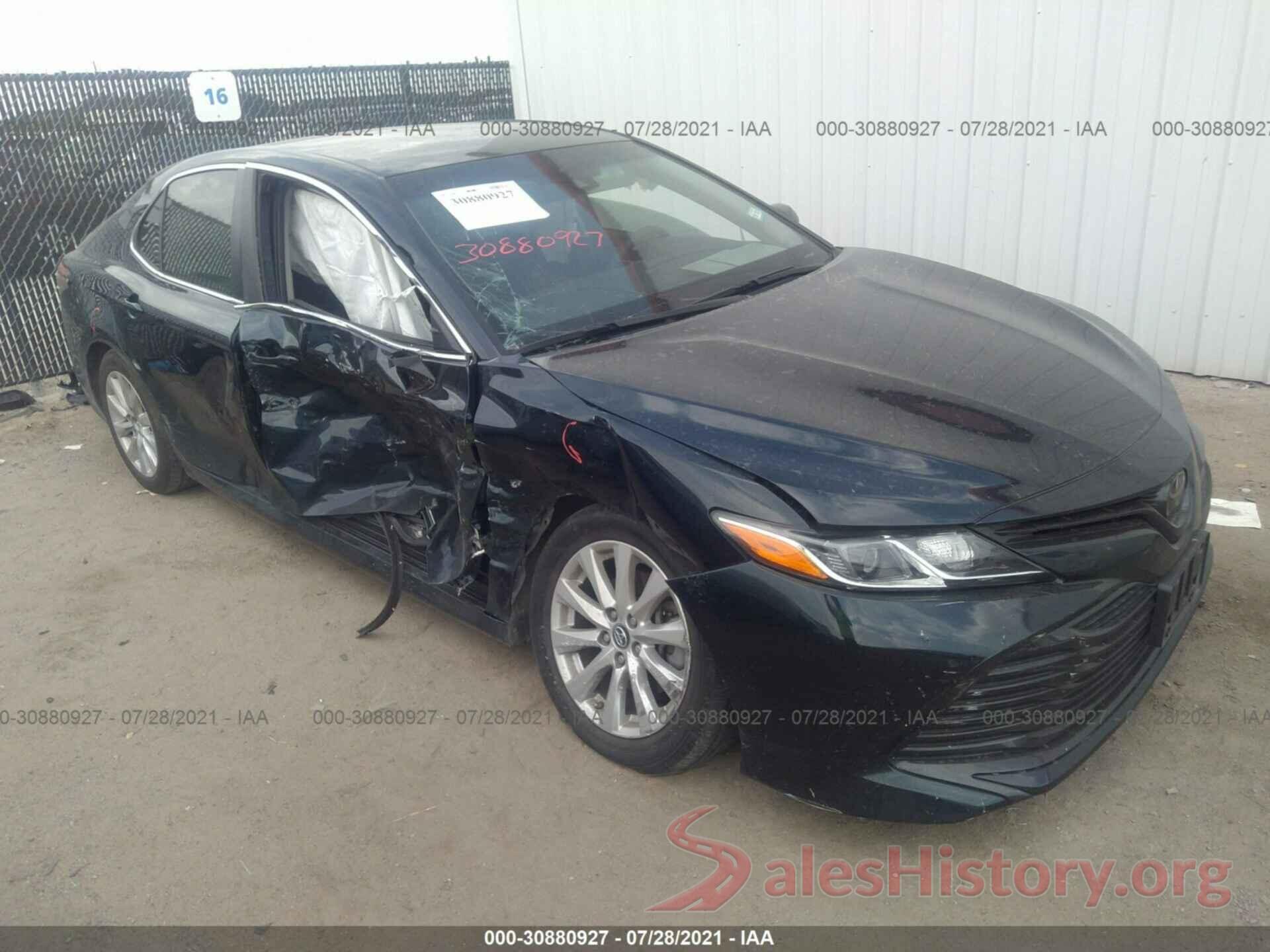 4T1B11HK4JU534089 2018 TOYOTA CAMRY