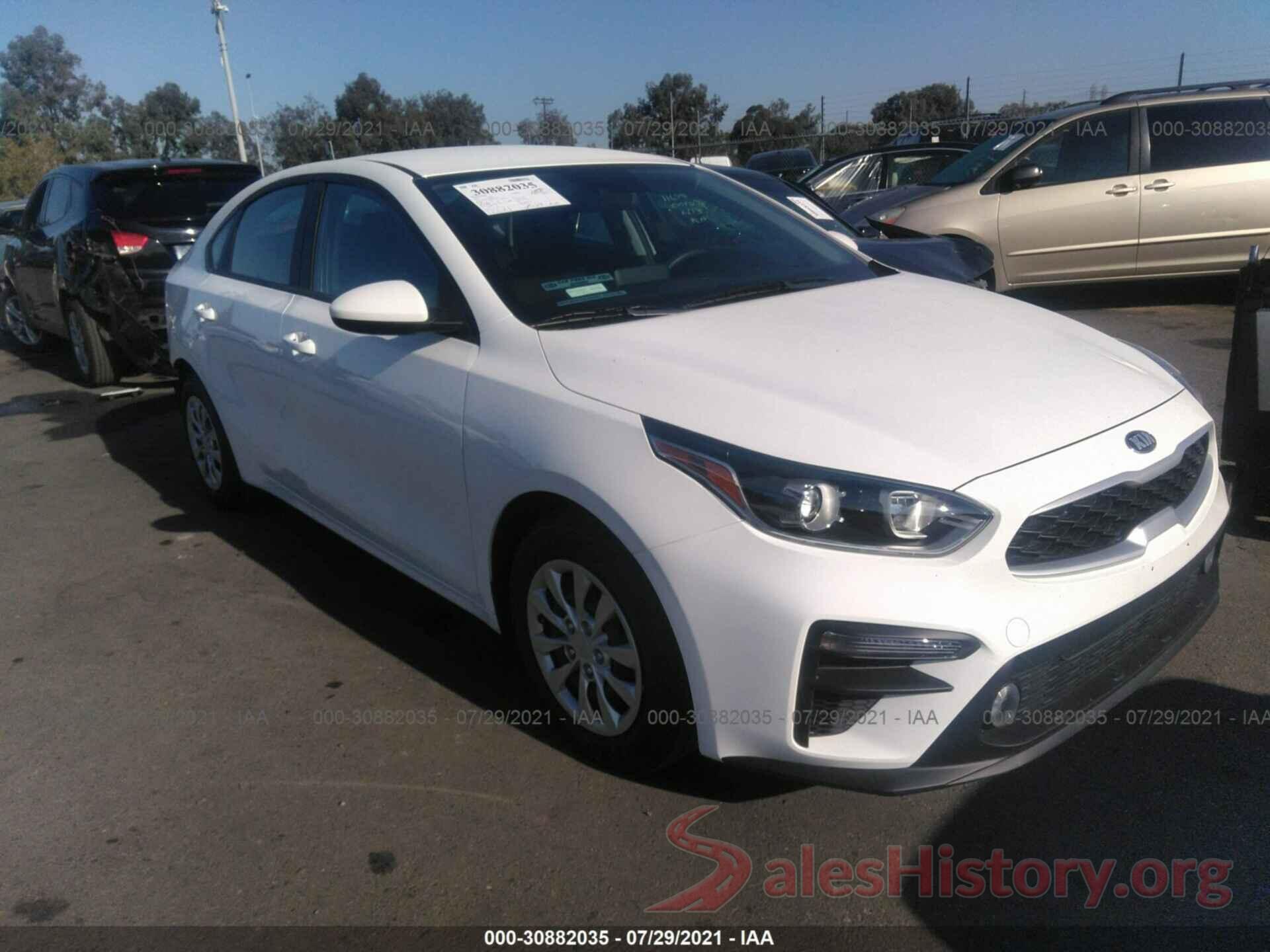 3KPF24AD6ME352803 2021 KIA FORTE