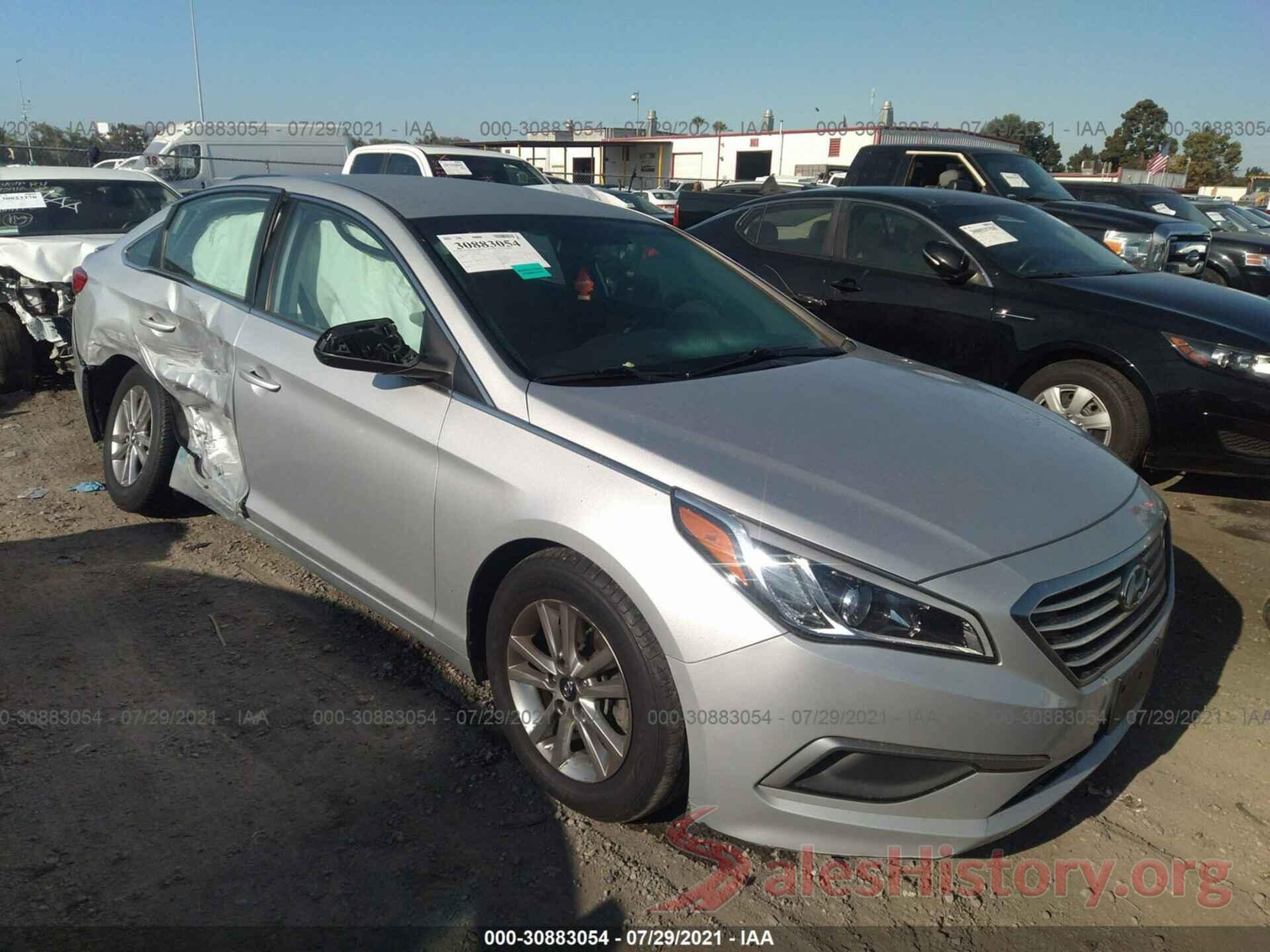 5NPE24AF5HH528965 2017 HYUNDAI SONATA