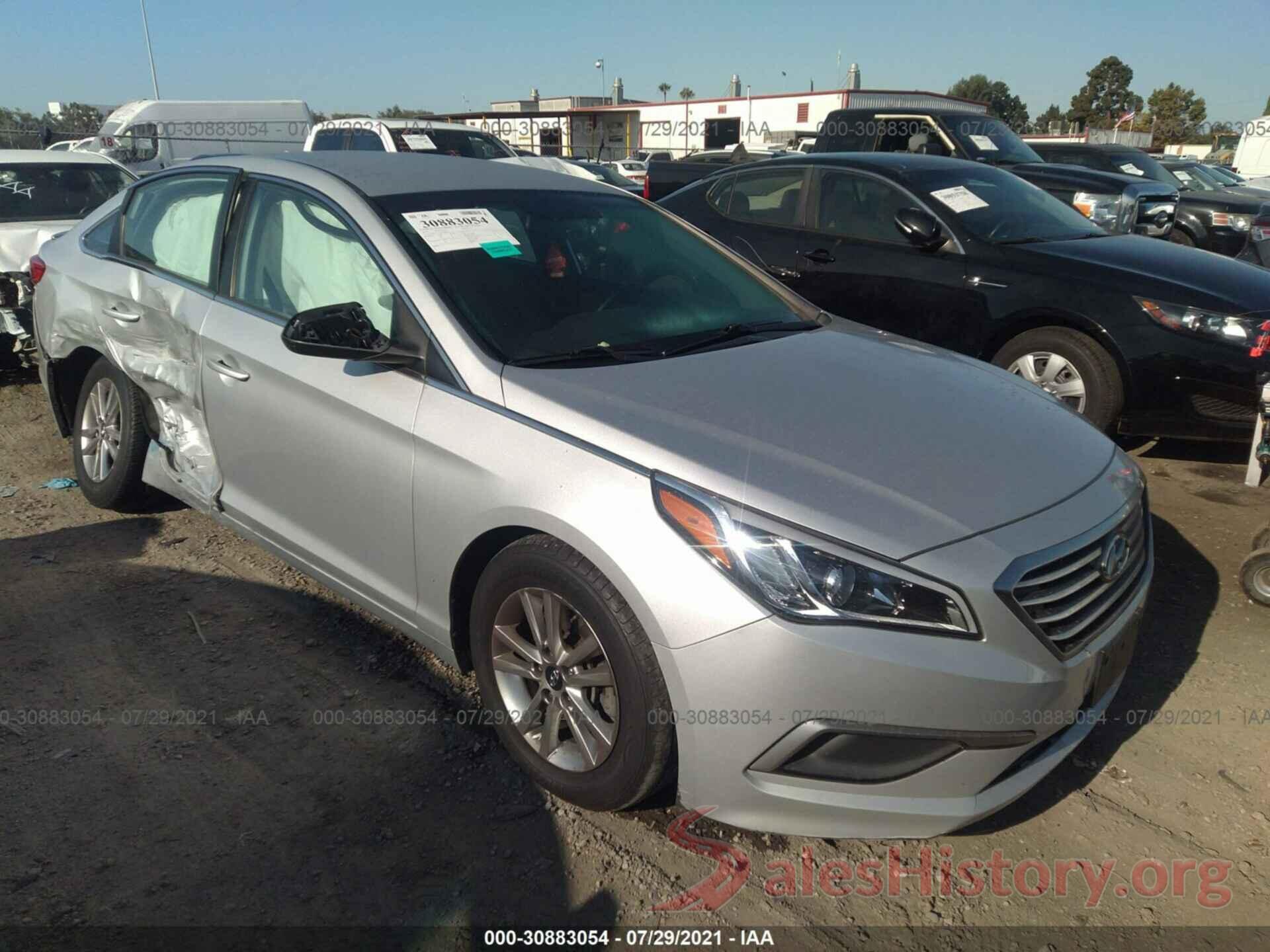 5NPE24AF5HH528965 2017 HYUNDAI SONATA