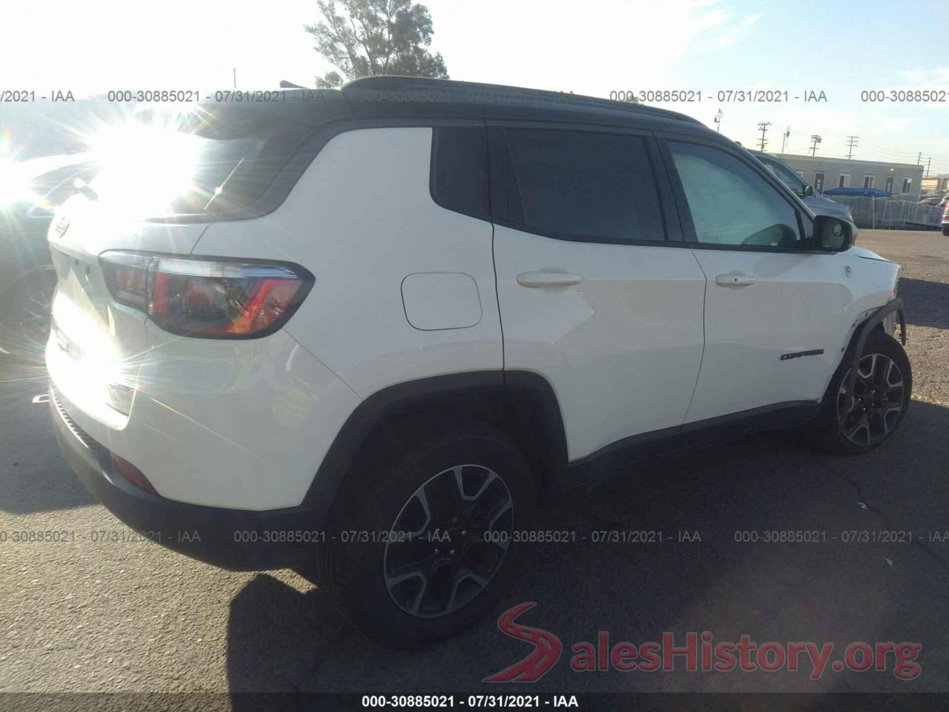 3C4NJDDB4KT660568 2019 JEEP COMPASS