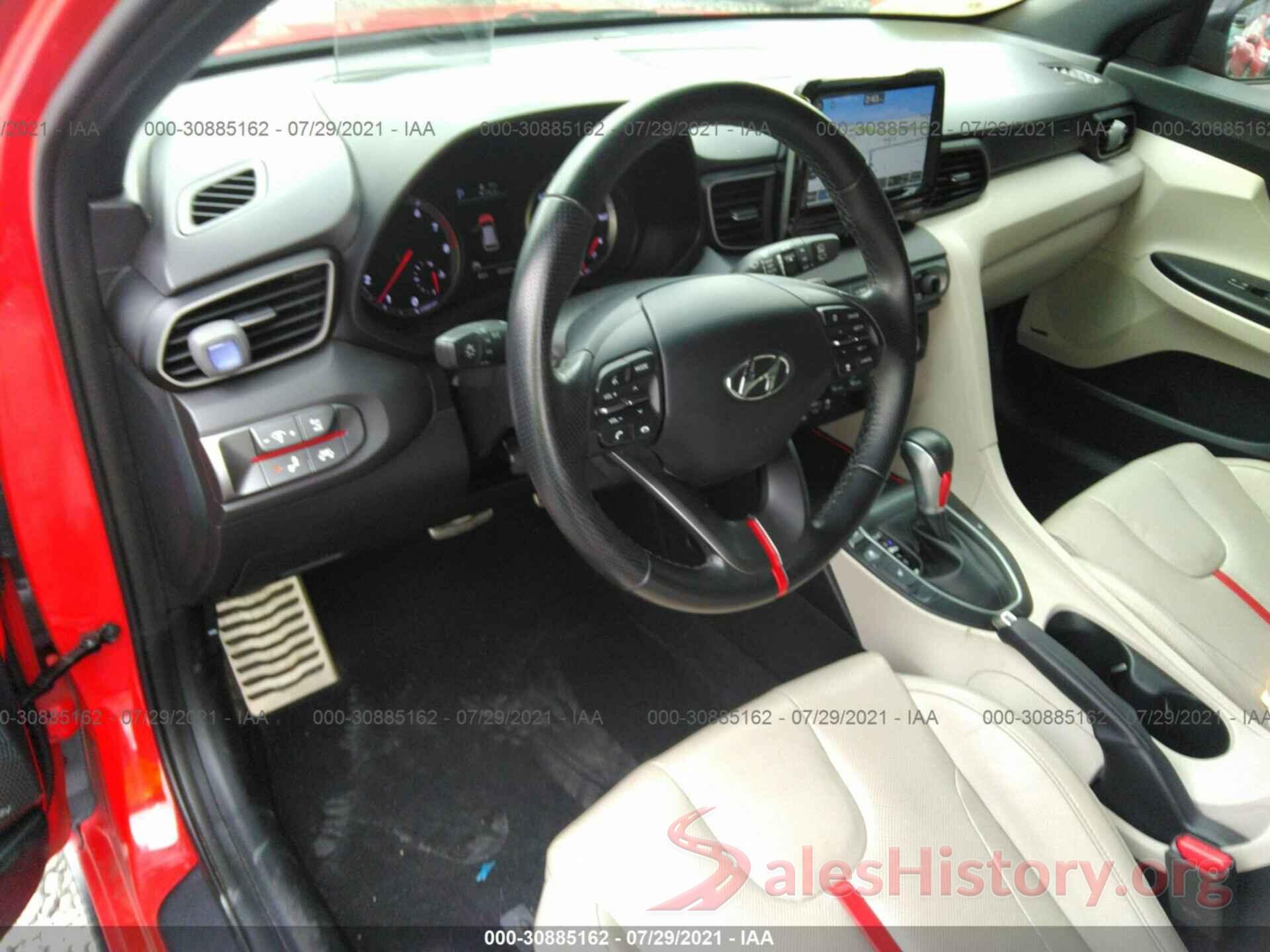 KMHTH6AB2KU005619 2019 HYUNDAI VELOSTER