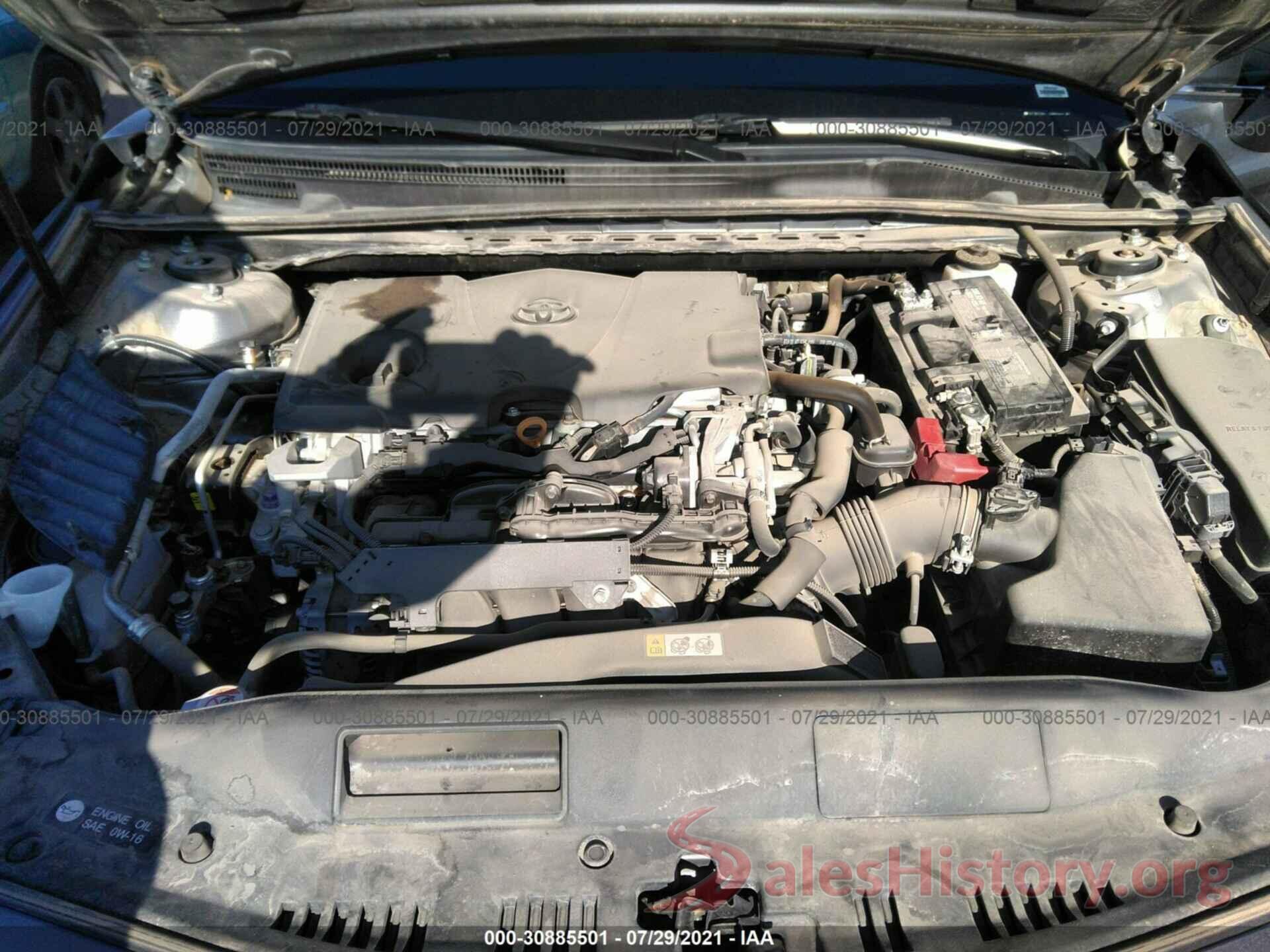 4T1B11HK2JU666493 2018 TOYOTA CAMRY