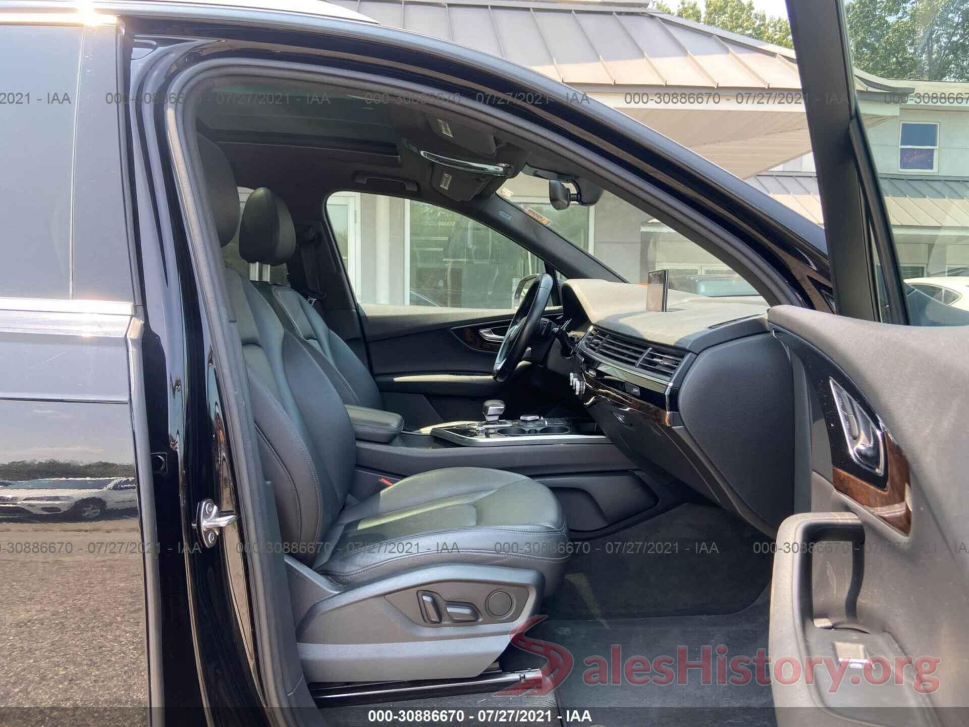 WA1AAAF77HD007070 2017 AUDI Q7