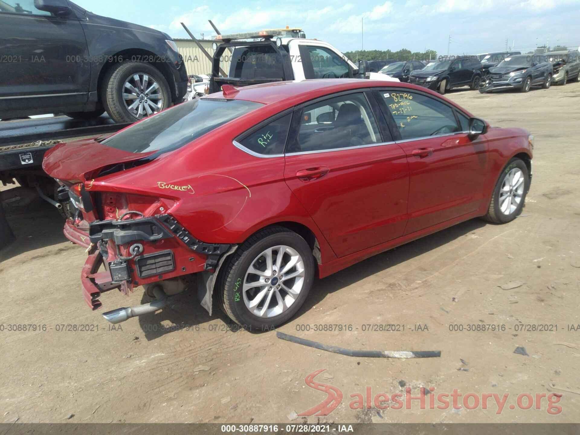 3FA6P0HD8LR124735 2020 FORD FUSION