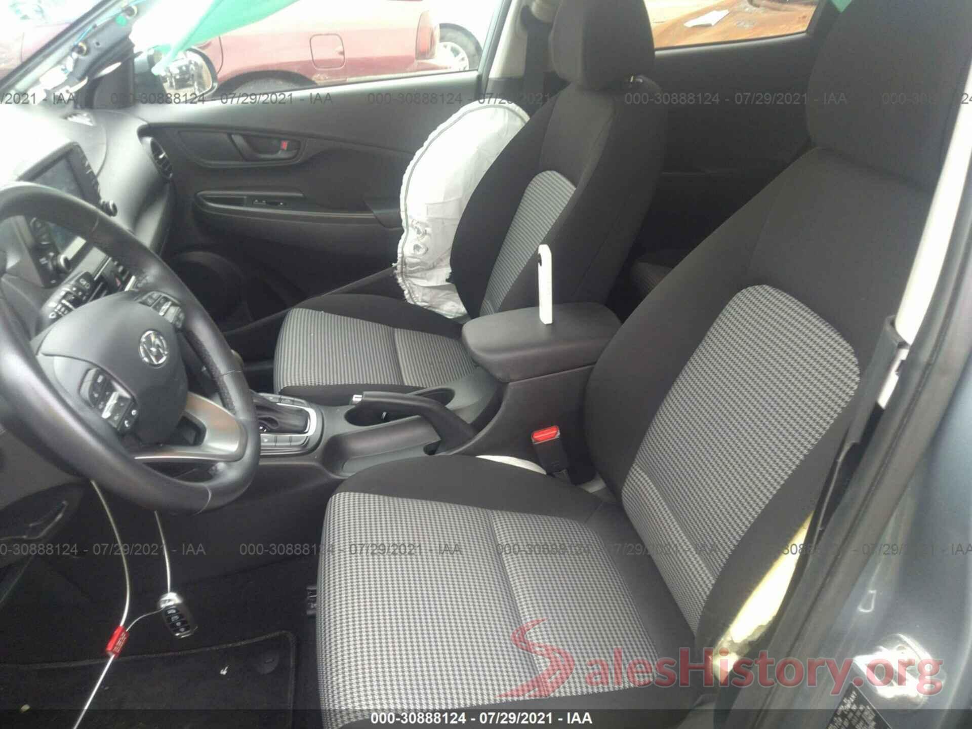 KM8K62AA3JU149678 2018 HYUNDAI KONA