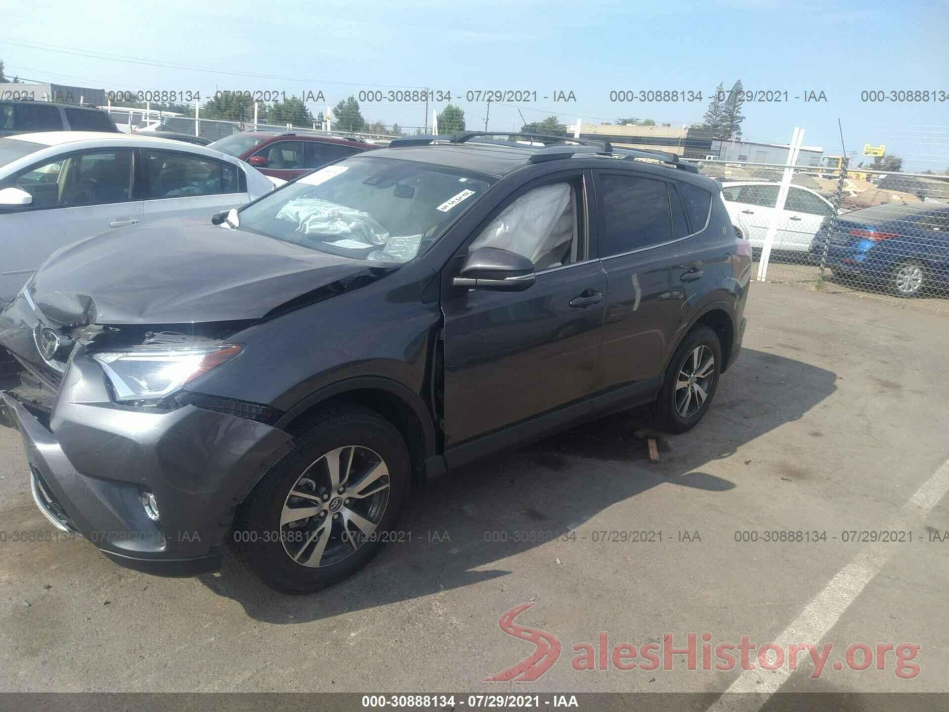 JTMWFREV4JJ193346 2018 TOYOTA RAV4